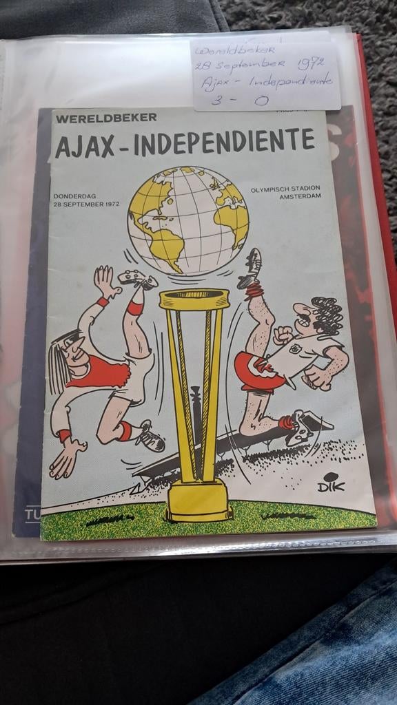Johan Cruijff programmaboekjes, Verzamelen, Sportartikelen en Voetbal, Ophalen of Verzenden, Zo goed als nieuw, Ajax, Poster, Plaatje of Sticker