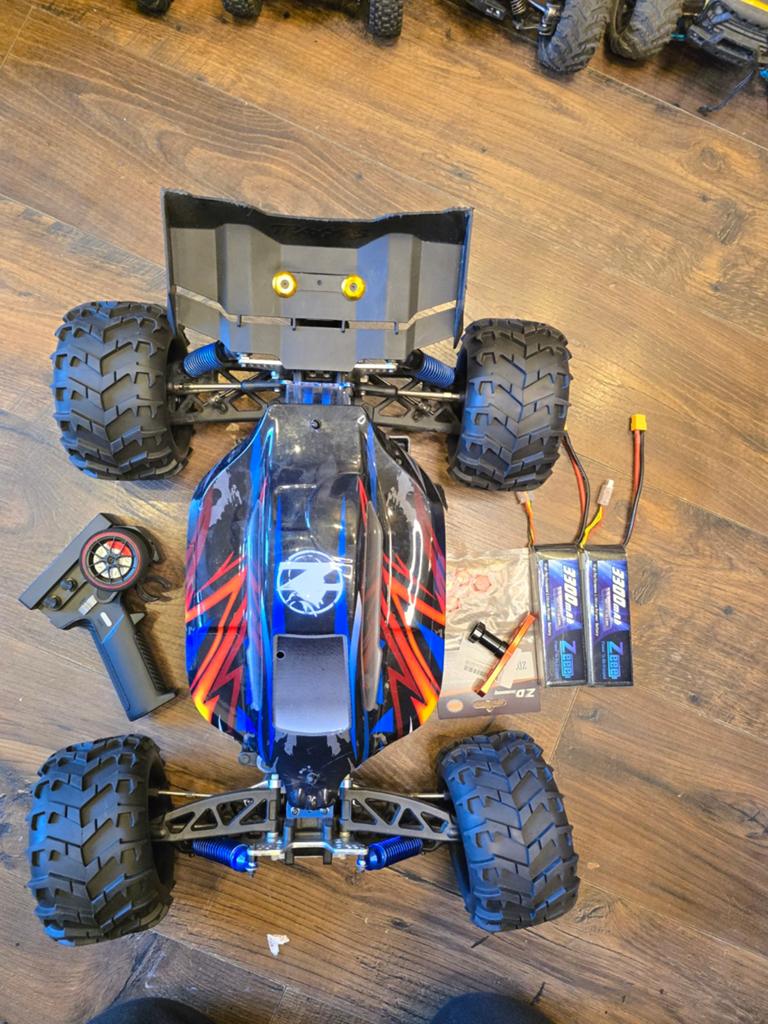 ZD Racing RC Buggy met HotRC zender en 2x 3S LiPo, Hobby en Vrije tijd, Modelbouw | Radiografisch | Auto's, Elektro, Auto offroad