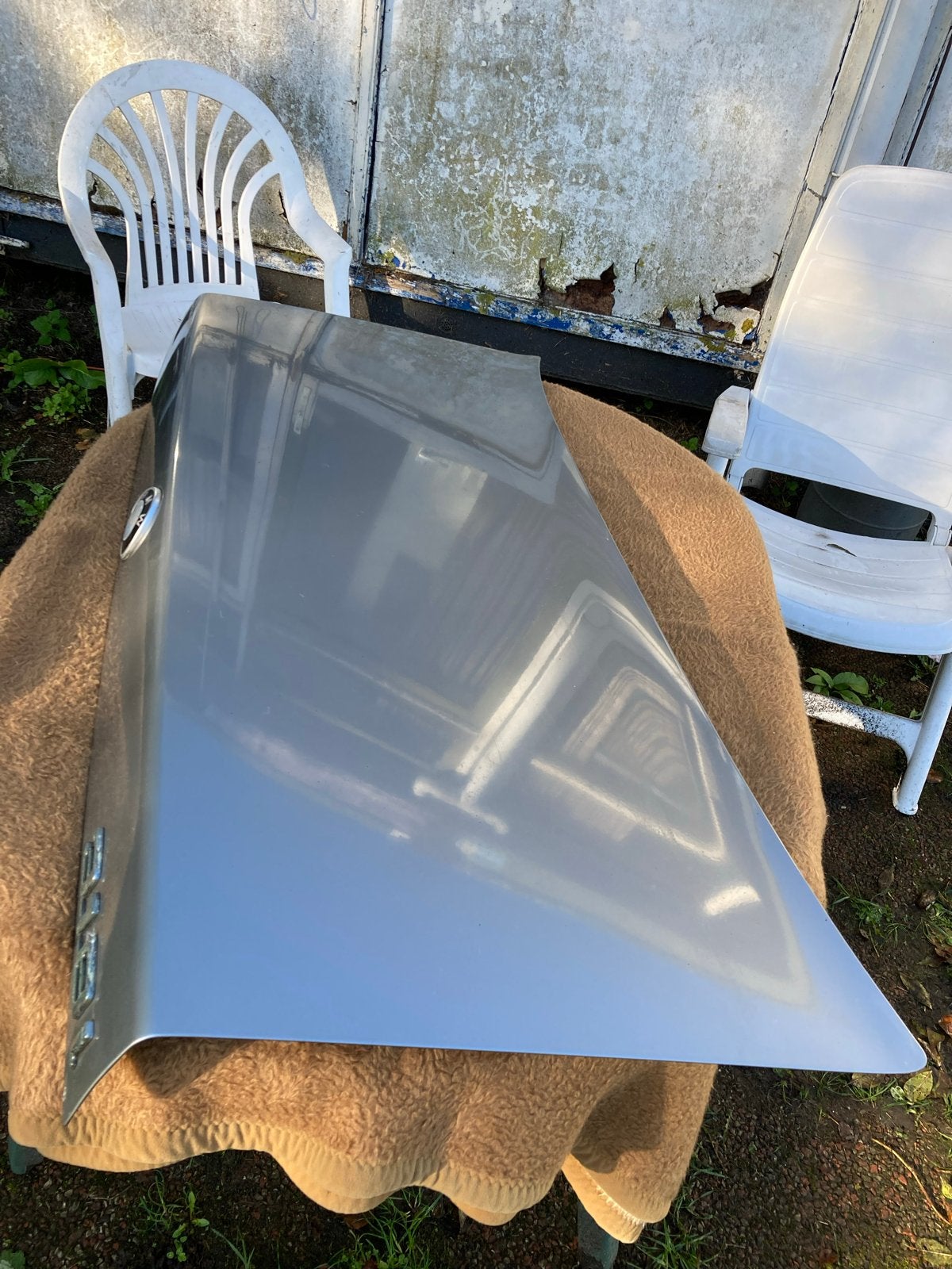 BMW E30 Kofferklep met gereedschapbakje - Prima conditie, Ophalen, Gebruikt, Achterklep, Achter
