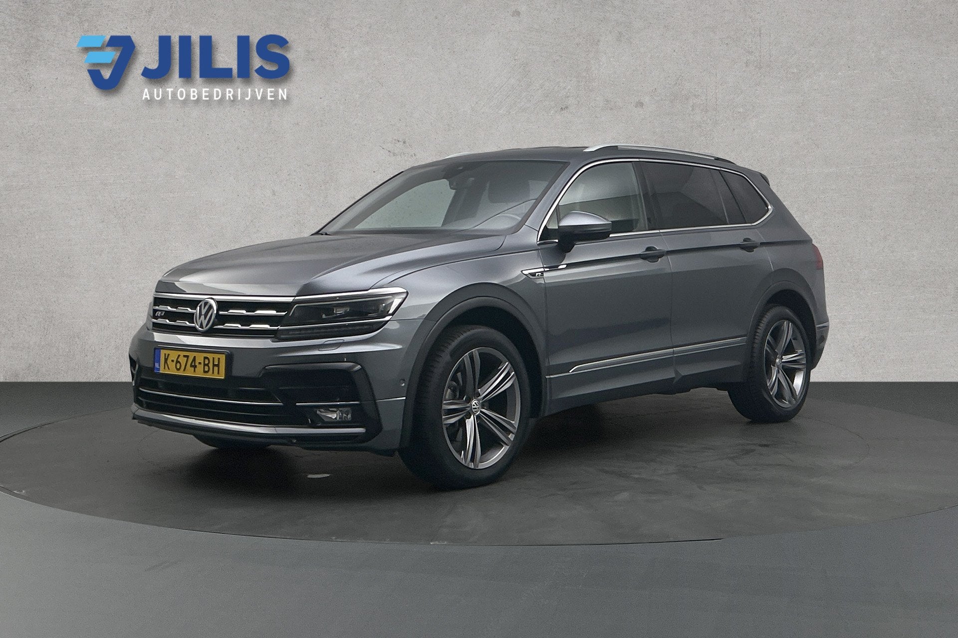Foto 2 van Volkswagen Tiguan Allspace 1.5 TSI Business R-line | Trekhaa