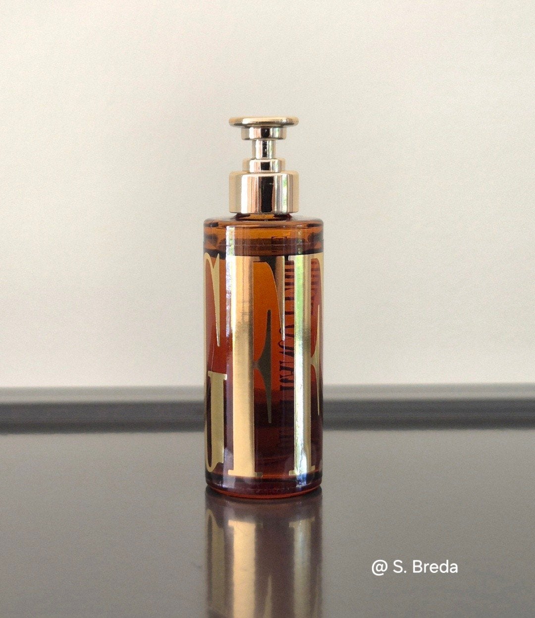 Gianfranco Ferre - GFF - Eau de Toilette Miniatuur bruin, Ophalen of Verzenden, Zo goed als nieuw, Miniatuur, Gevuld