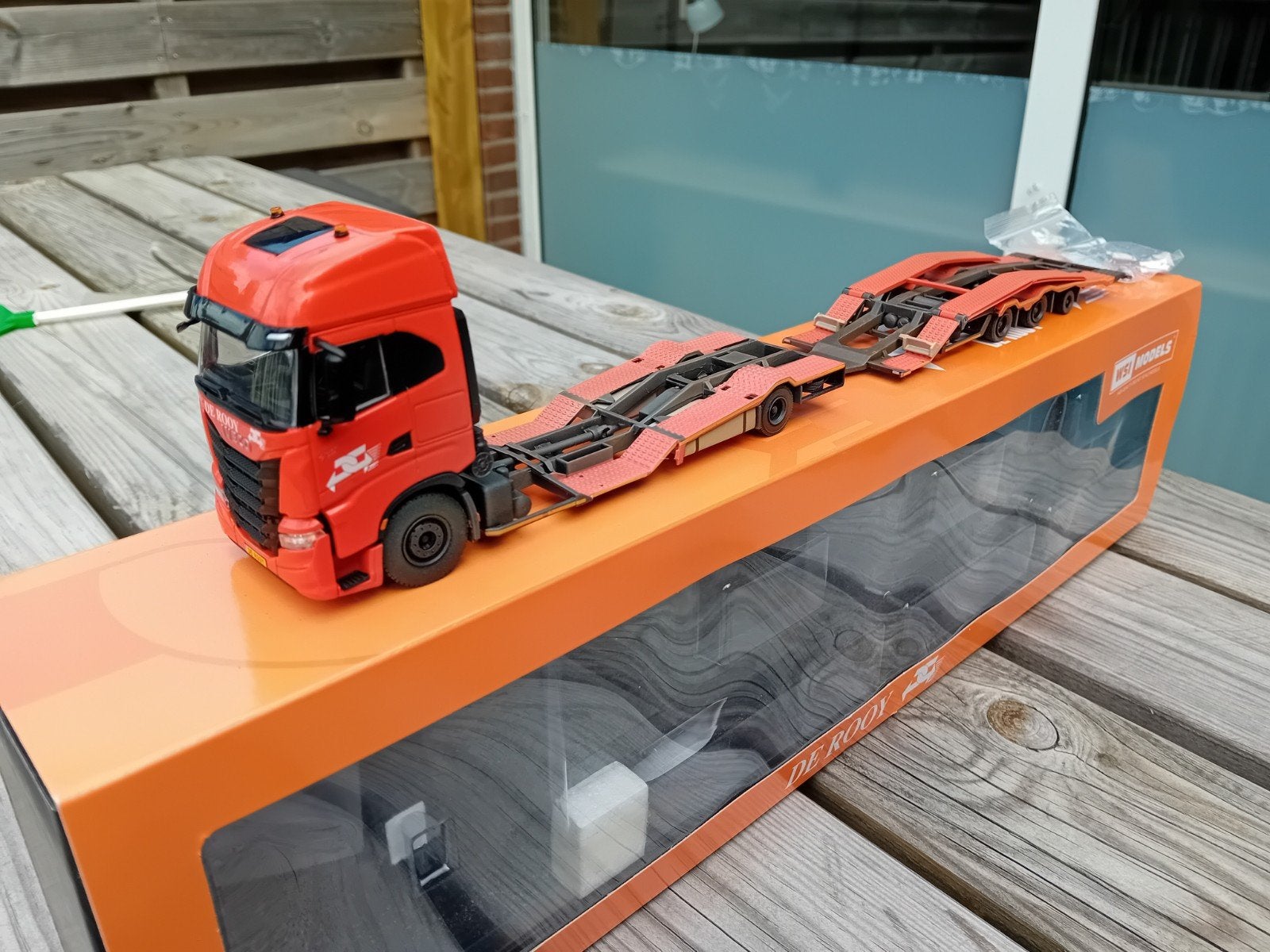 WSI #01-4198 De Rooy IVECO S-WAY Truck transporter, Ophalen of Verzenden, Zo goed als nieuw, Bus of Vrachtwagen, Wsi