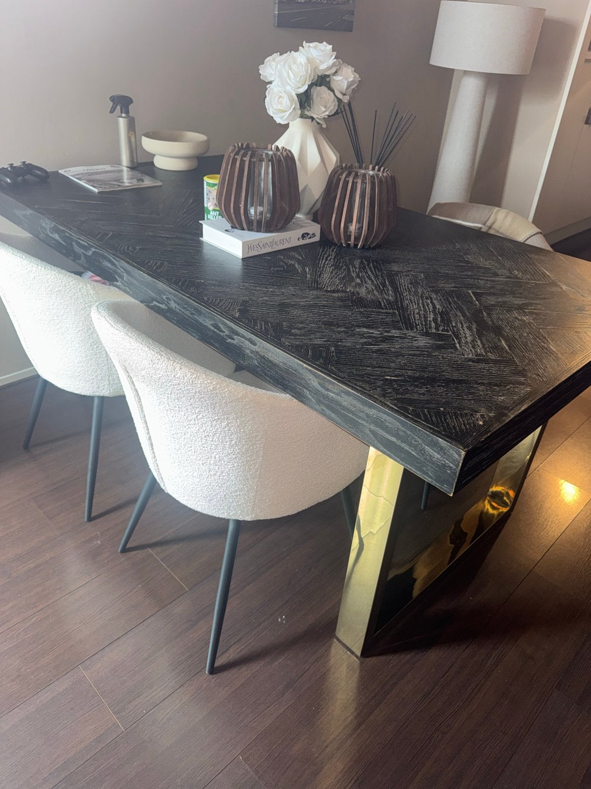 Luxe Eettafel Visgraat Zwart met Gouden Onderstel, Huis en Inrichting, Tafels | Eettafels, Ophalen, 50 tot 100 cm, Zo goed als nieuw