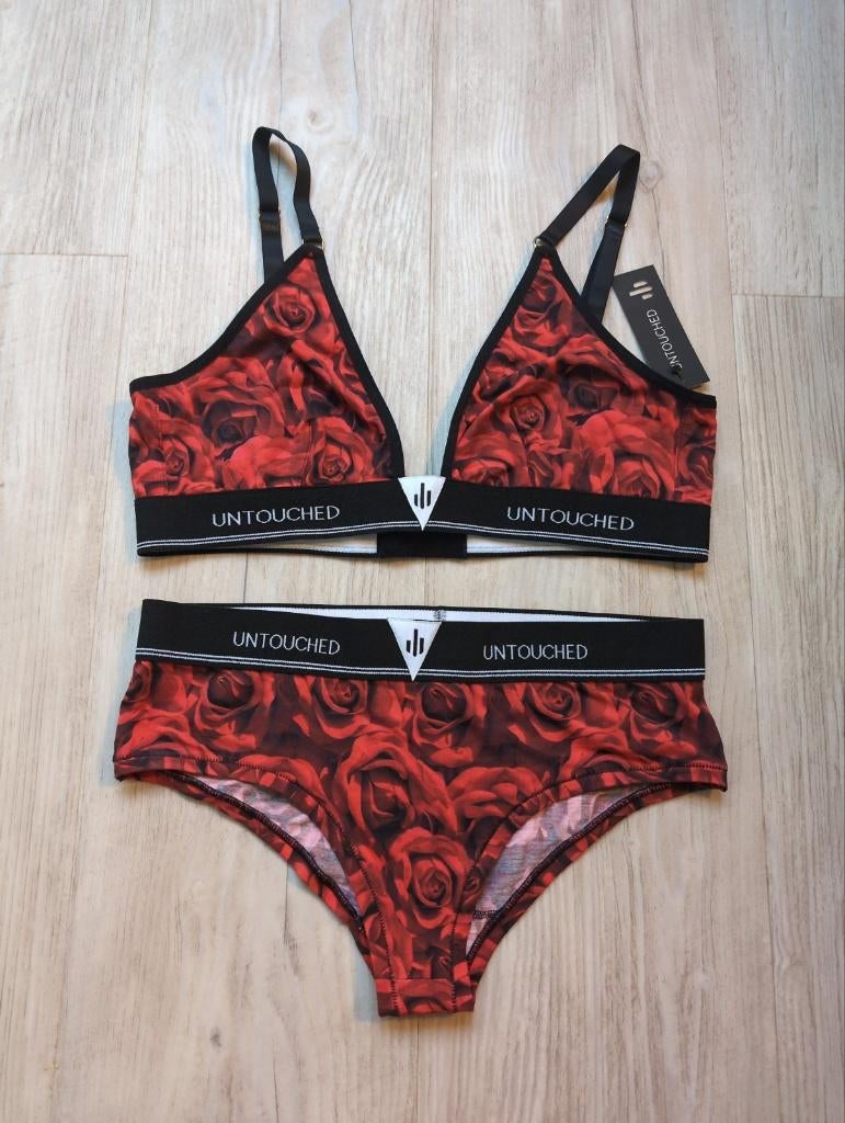 Untouched lingerie setje S *nieuw*, Untouched, Ophalen of Verzenden, Rood, Setje