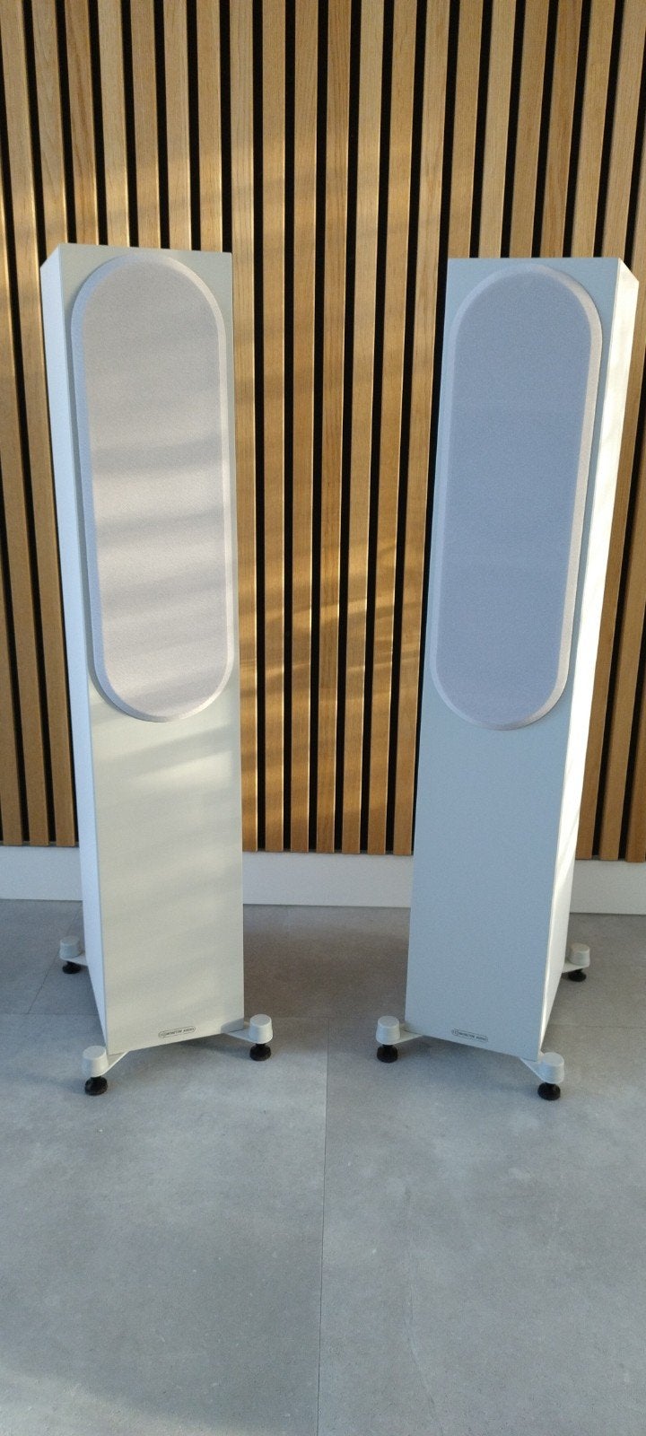Monitor Audio Bronze 200 6G Vloerstaande Luidsprekers wit, Ophalen, Vloerstaande luidspreker, Basreflex, Zo goed als nieuw