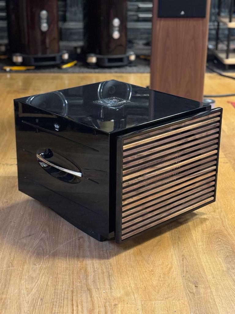Rel Carbon Special Black label, Audio, Tv en Foto, Luidsprekers, Overige merken, Subwoofer, Nieuw, Ophalen of Verzenden