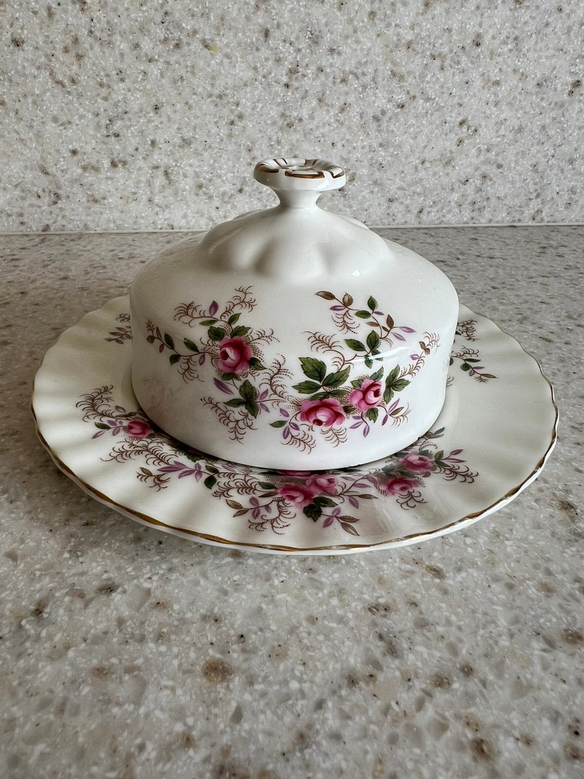 Lavender Rose Royal Albert botervlootje 2 delig, Verzenden
