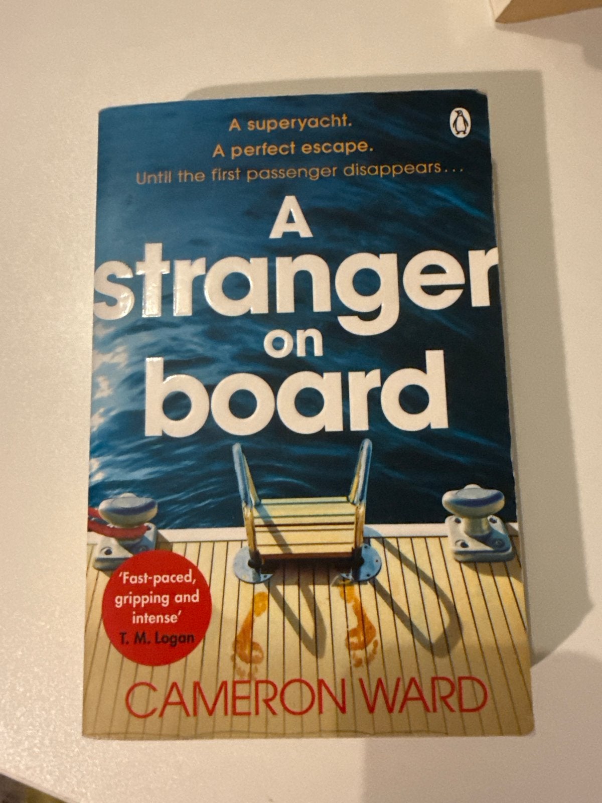 A Stranger on Board - Cameron Ward (thriller), Ophalen, Zo goed als nieuw, Wereld overig