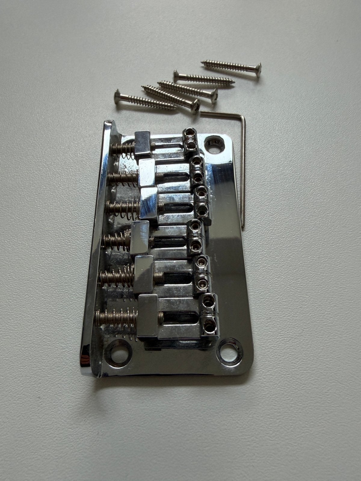Stratocaster Telecaster Hardtail Brug, Muziek en Instrumenten, Instrumenten | Onderdelen, Ophalen of Verzenden, Zo goed als nieuw