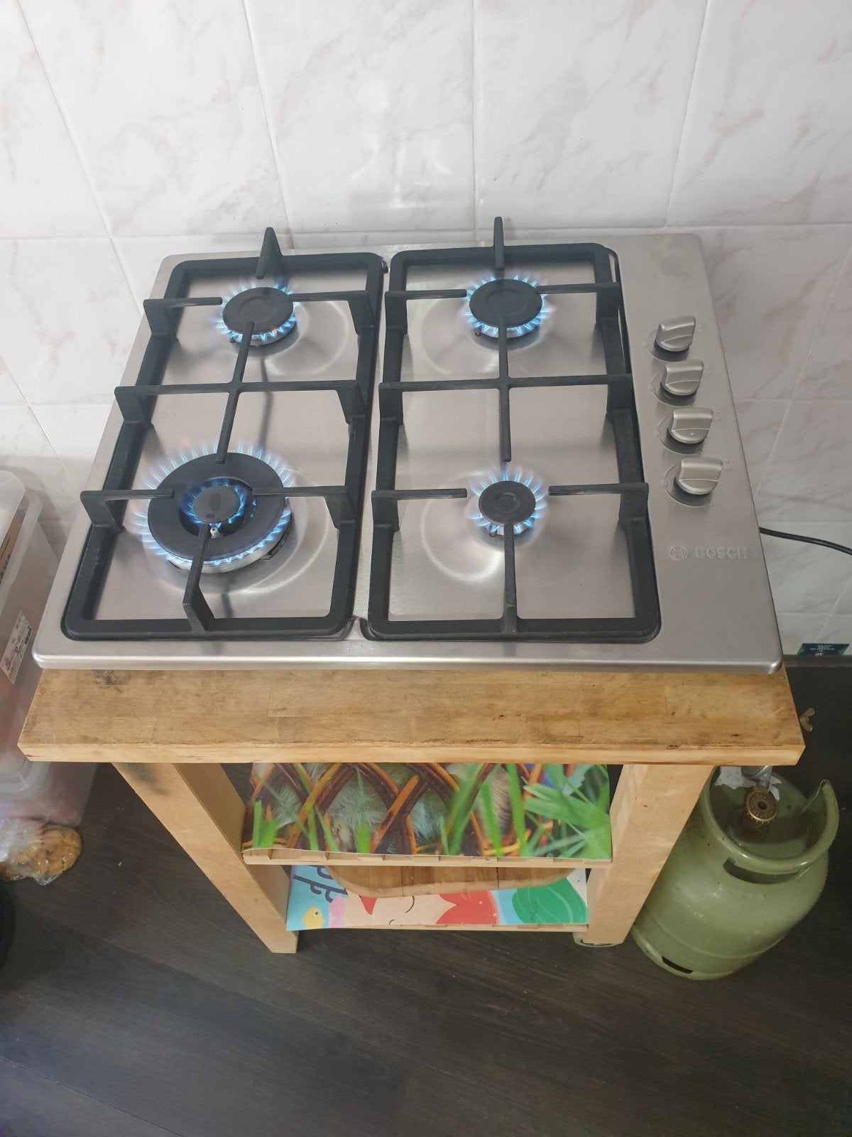 Inbouw kookplaat Merk Bosch butaan propaan, Zo goed als nieuw, Inbouw, Gas, 4 kookzones