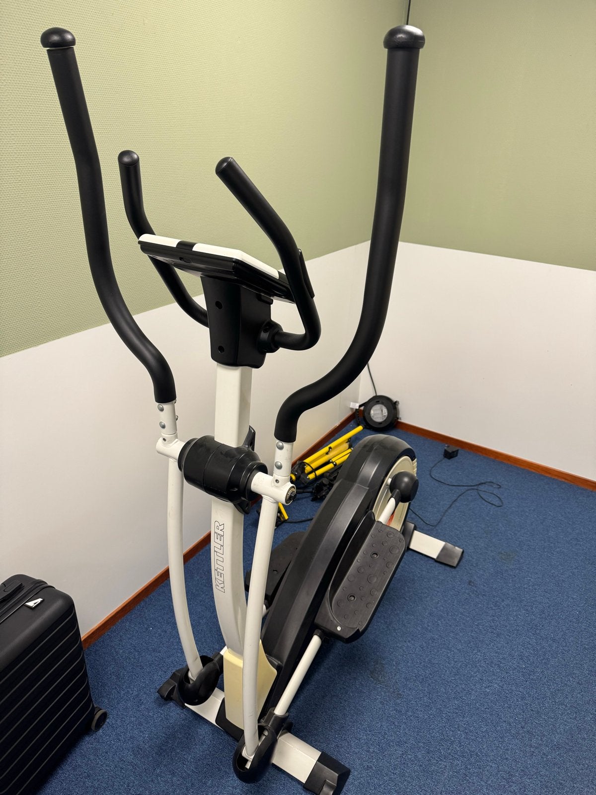 Kettler Crosstrainer - Zo goed als nieuw, direct ophalen!, Sport en Fitness, Ophalen, Armen, Zo goed als nieuw, Crosstrainer