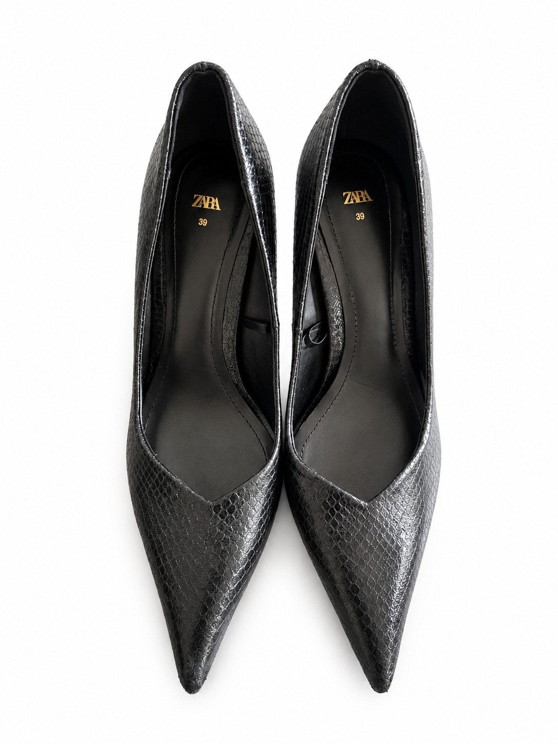 Zara Zwarte Pumps met Kitten Heel – Maat 39, Ophalen of Verzenden, Zo goed als nieuw, Zwart