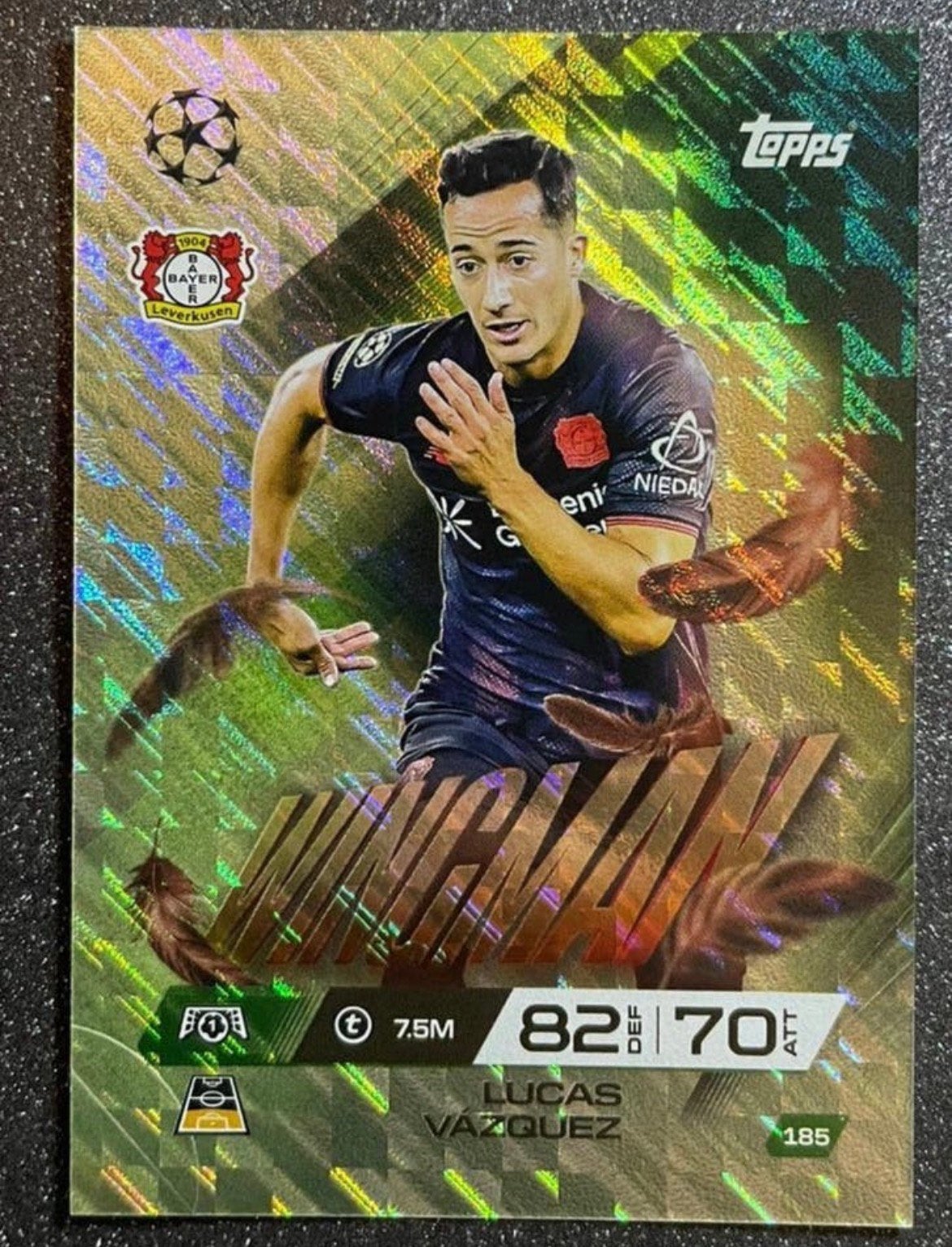 Topps MA EXTRA 25/26   WINGMAN   VASQUEZ   BAYER LEVERKUSEN, Verzenden, Zo goed als nieuw, Plaatje
