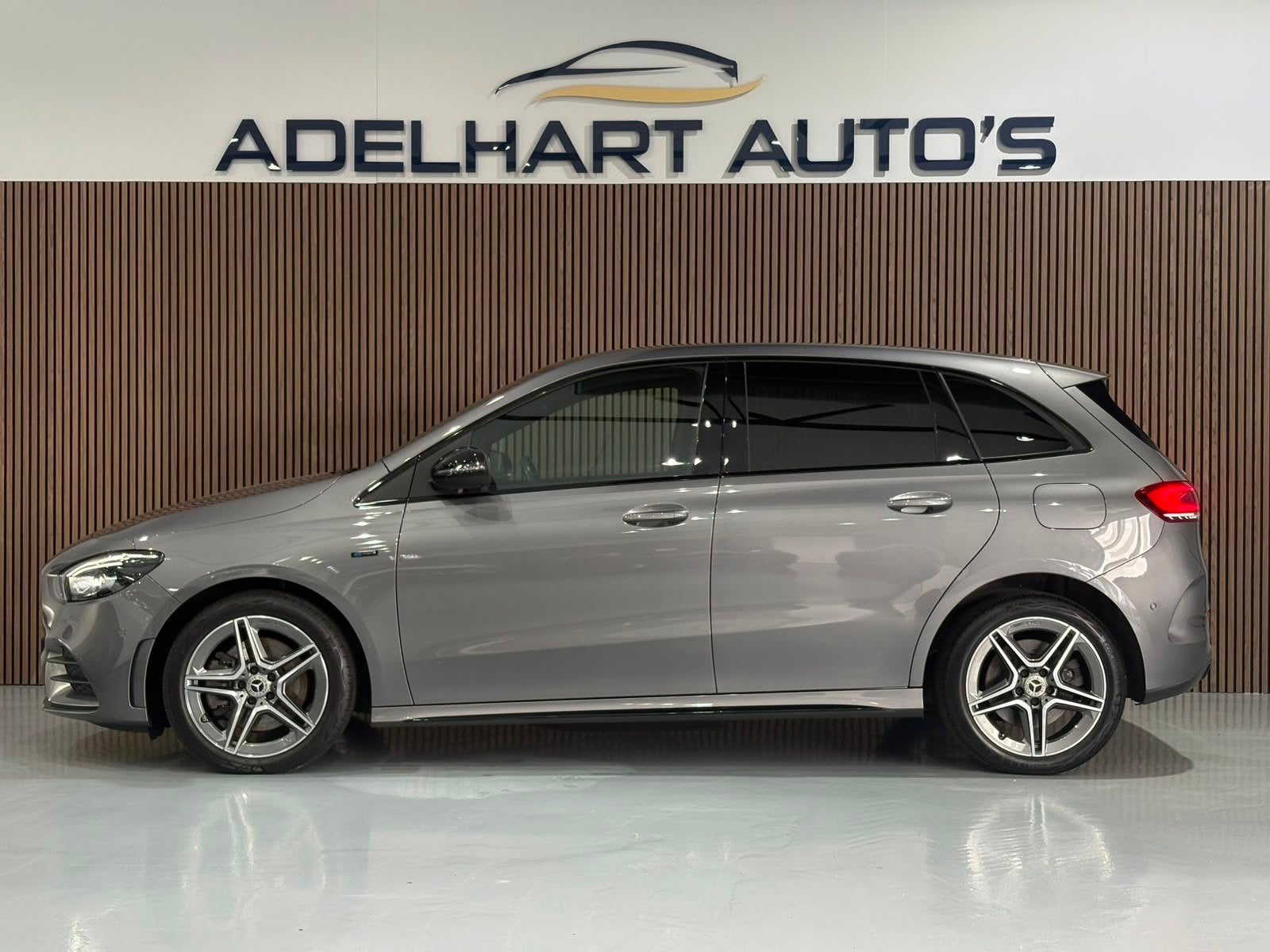 Mercedes-Benz B-klasse 250 e Business AMG Limited / Navigati, Auto's, Gebruikt, 4 cilinders, Bedrijf, 1332 cc