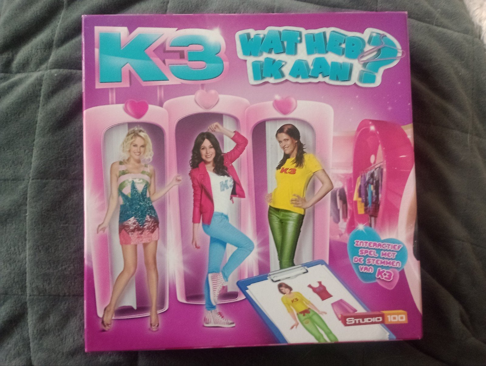 K3 Wat Heb Ik Aan? Bordspel - Studio 100, Ophalen of Verzenden, Gebruikt, Meisje