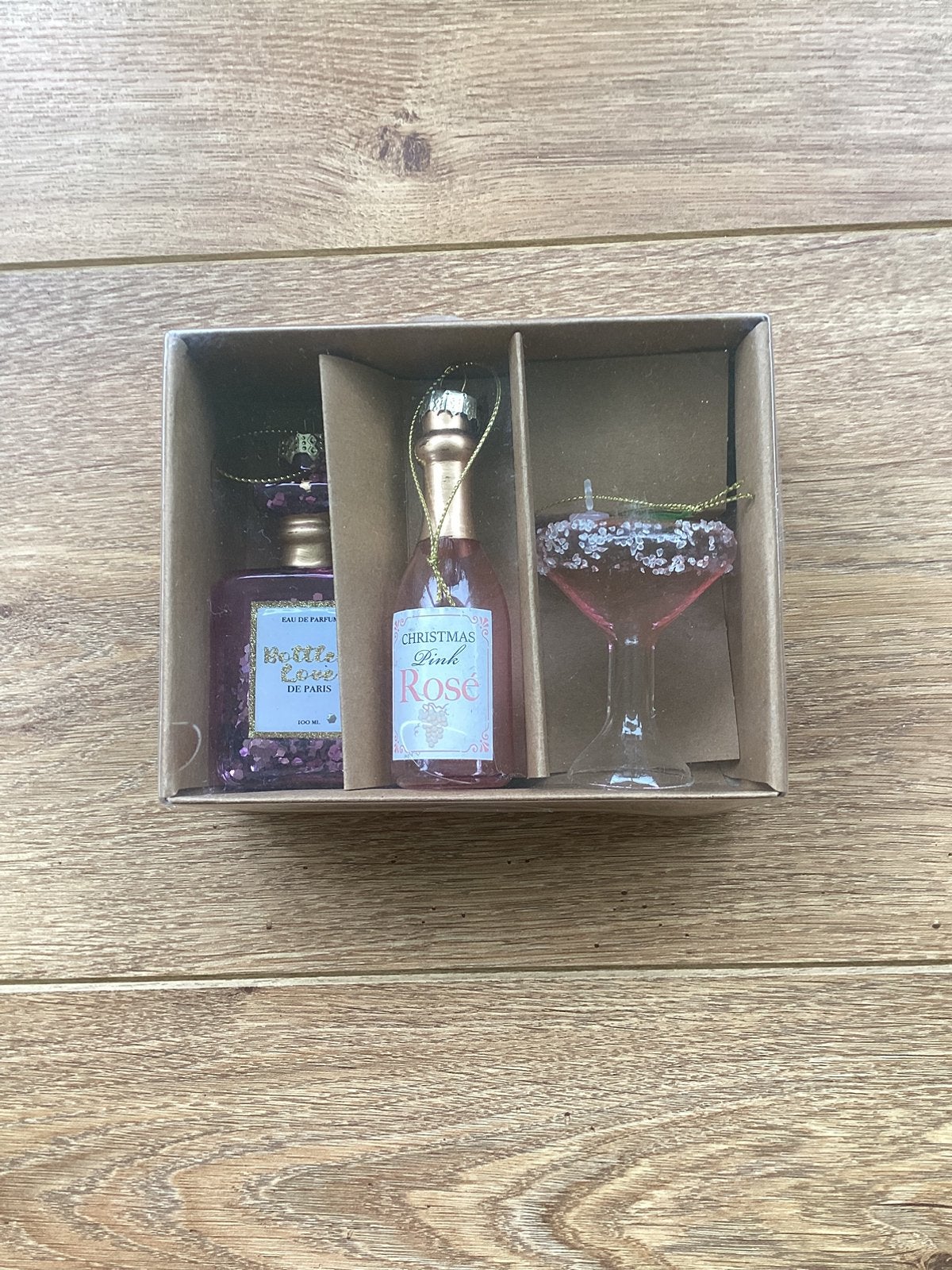 Glazen kersthangers Parfum, Fles Rosé,Cosmopolitan Cocktail, Diversen, Kerst, Ophalen of Verzenden, Nieuw