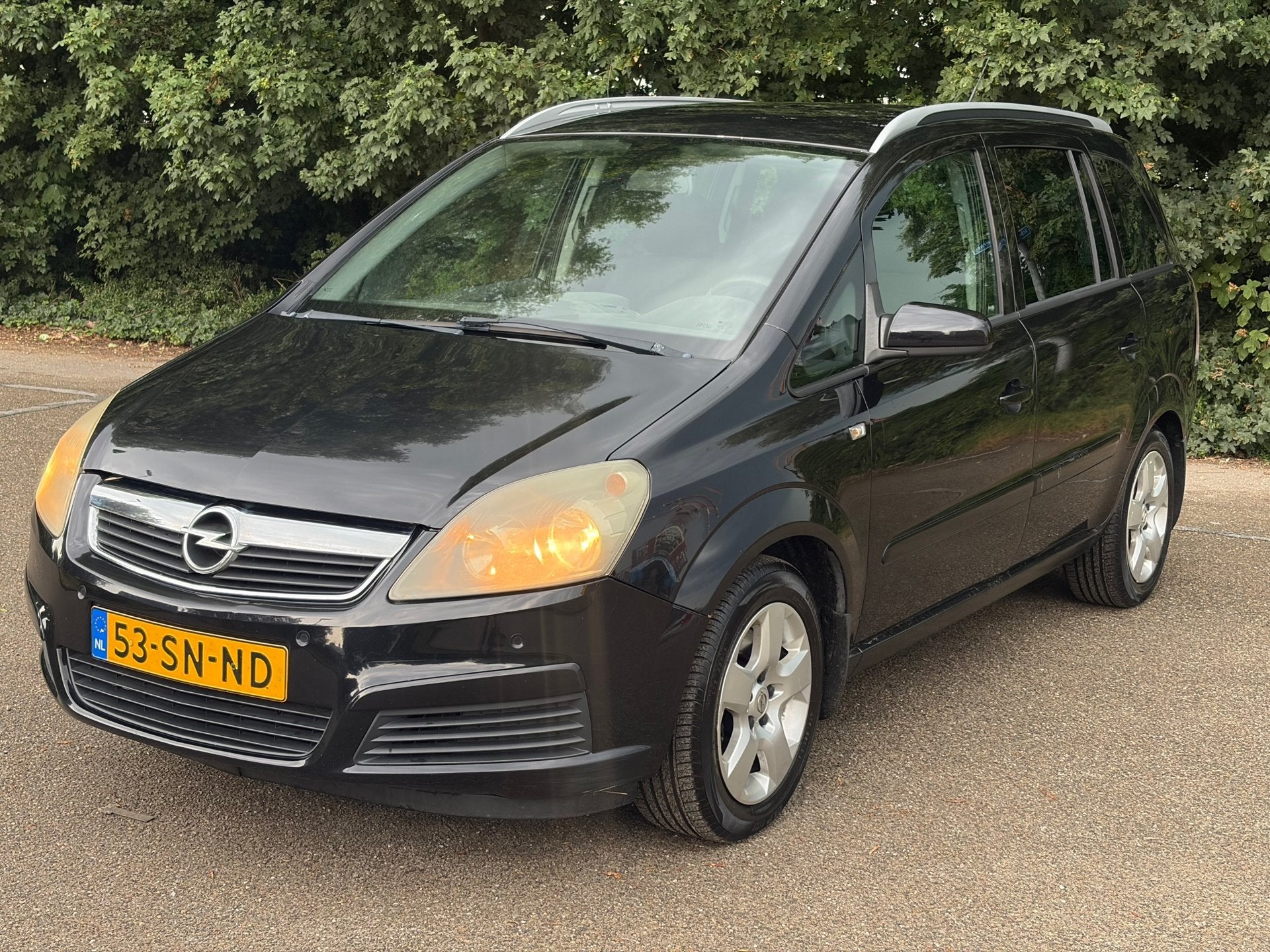 Opel Zafira 2.2 Executive 7-Persoons! Automaat! Apk 03-2027!, Auto's, Stof, Zwart, 4 cilinders, 150 pk