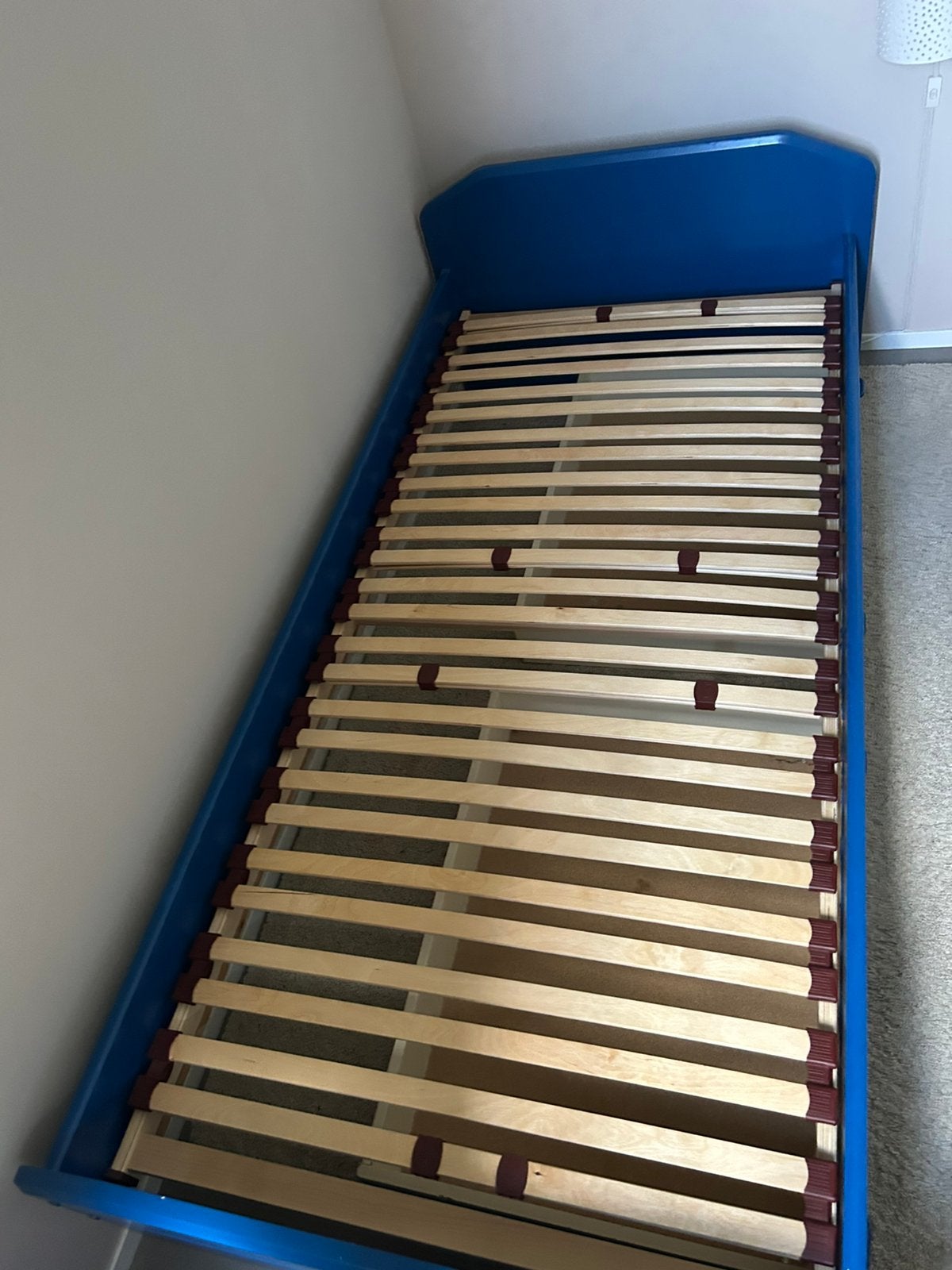 Eenpersoons bed (+ optie voor matras), Ophalen, Gebruikt, 90 cm, Eenpersoons