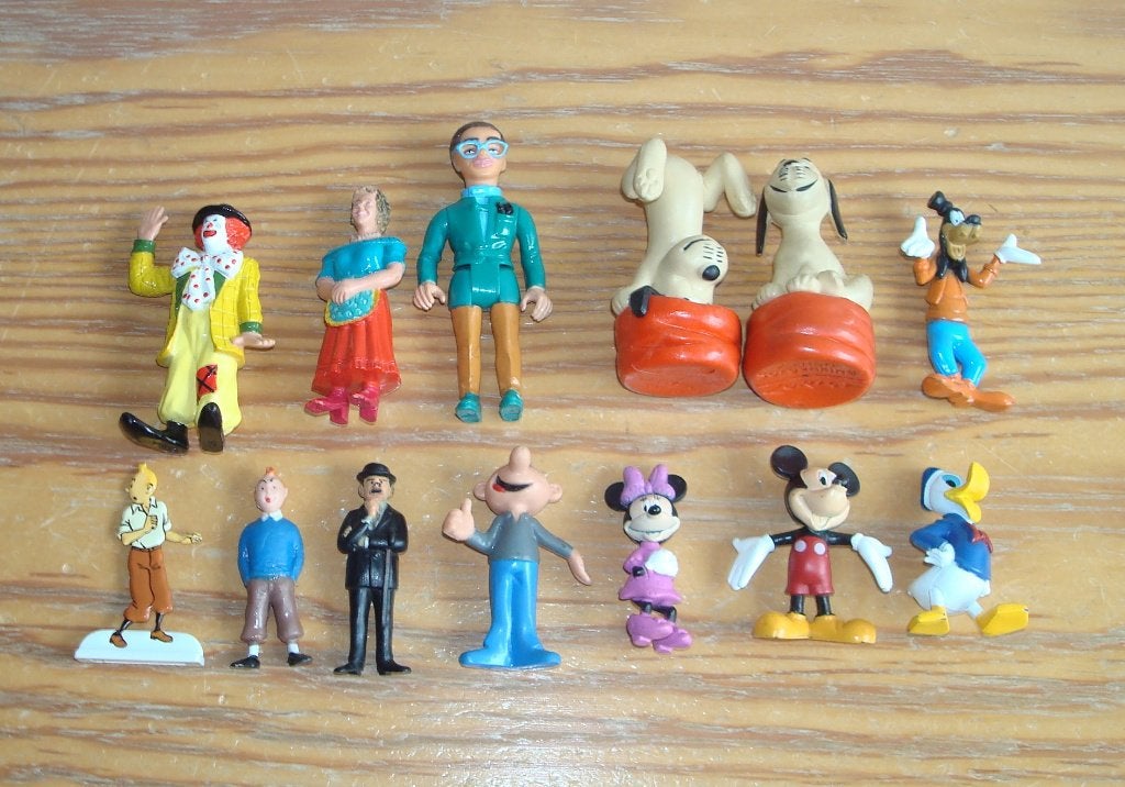 POPPETJES EN FIGUREN DIVERSEN 17 STUKS, Ophalen of Verzenden, Zo goed als nieuw