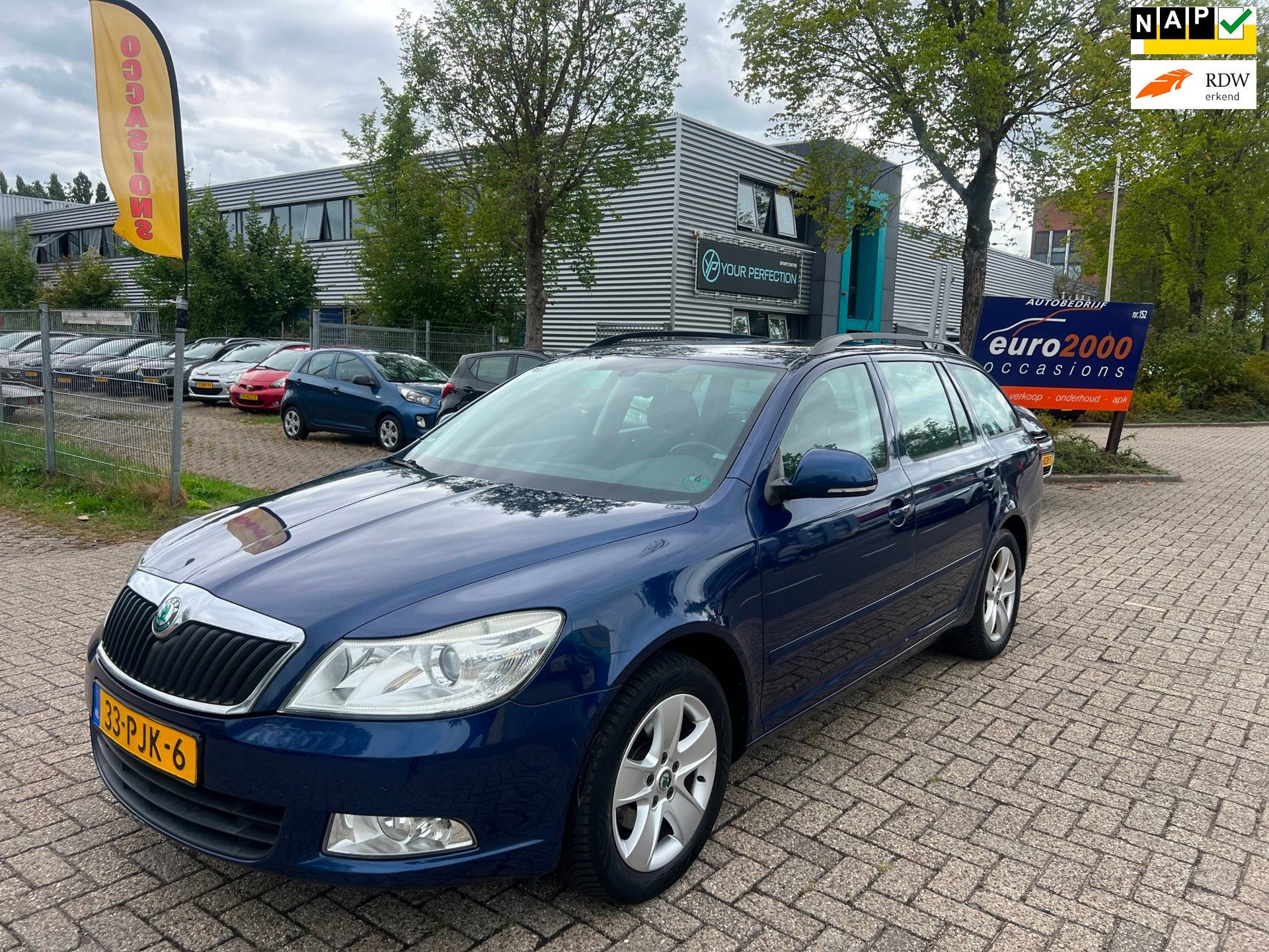 Skoda Octavia Combi 1.2 TSI - AIRCO - NIEUWE JAAR APK - NAP, Euro 5, Gebruikt, 4 cilinders, Blauw