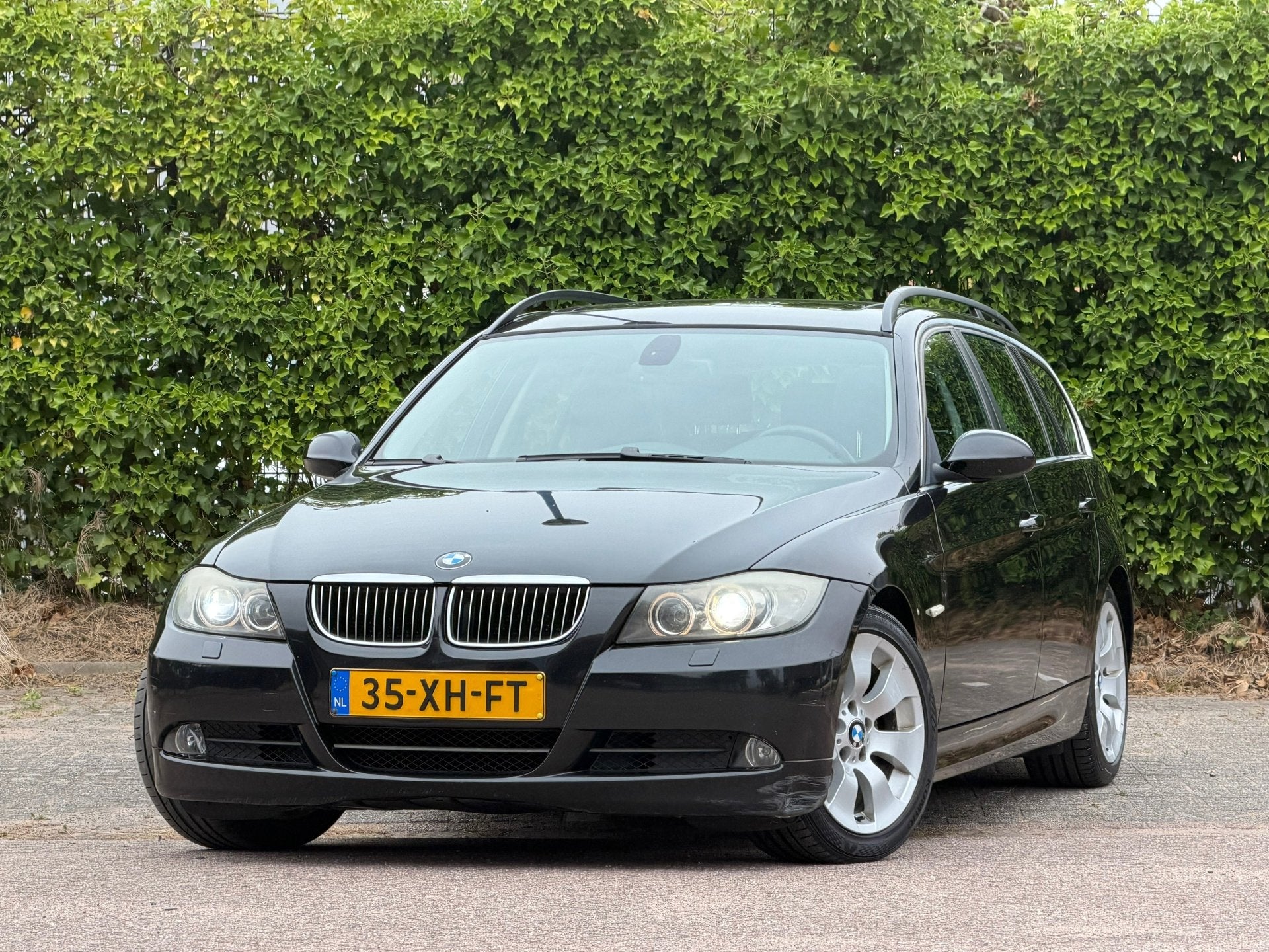 BMW 3-serie Touring 325i High Executive | Black Sapphire Met, Auto's, BMW, Achterwielaandrijving, Gebruikt, Zwart, 2497 cc