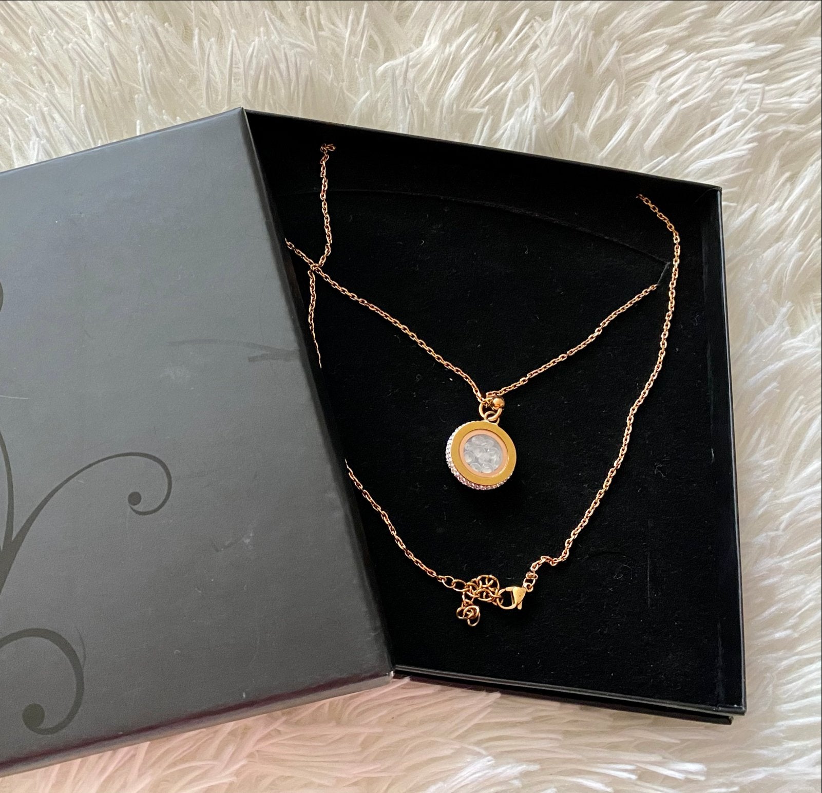 Mooie zgan SOHO New York edelstaal Collier met zirkonia's, Met kristal, Overige materialen, Ophalen of Verzenden, Zo goed als nieuw