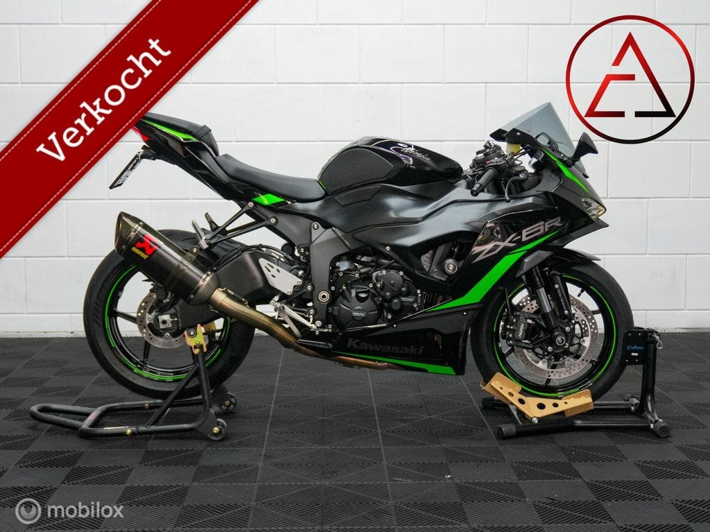 Kawasaki Ninja ZX-6R Full Akrapovic Exhaust, Motoren, 636 cc, Kawasaki, Bedrijf, Meer dan 35 kW