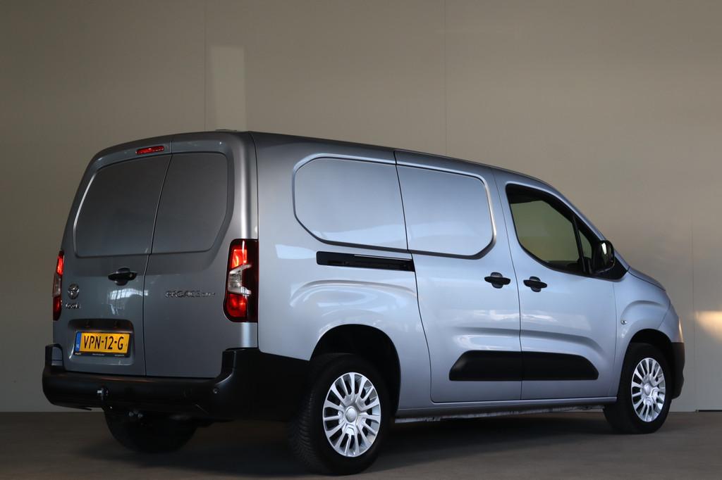 Toyota PROACE CITY 1.5 D-4D Long 130PK NL-Auto! Carplay I Na, Auto's, Bestelauto's, Stof, Gebruikt, Euro 6, Origineel Nederlands