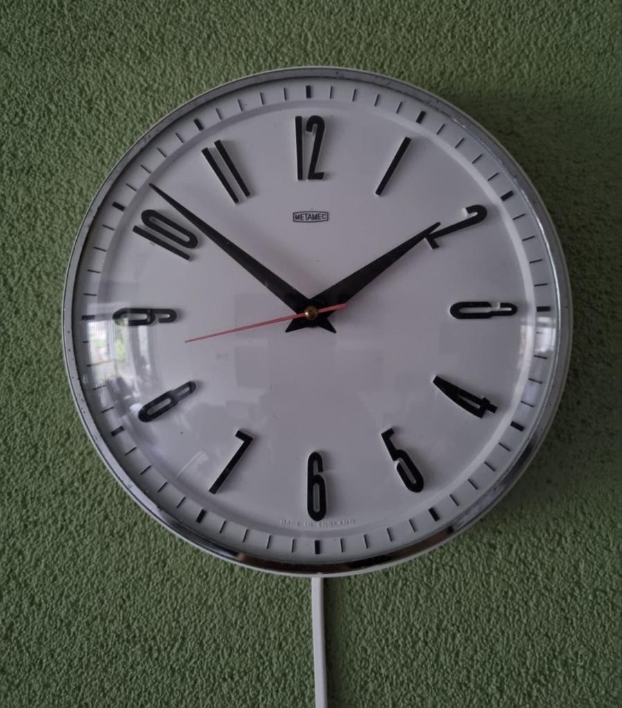 Vintage Metamec wandklok, Ophalen of Verzenden, Gebruikt, Wandklok