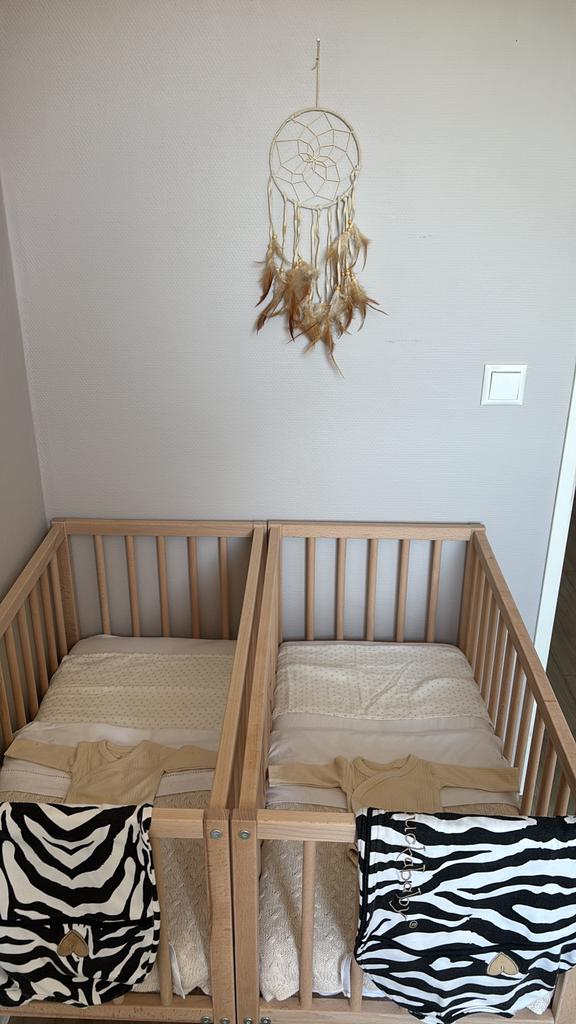 Wieg incl. Matras & beddengoed, Kinderen en Baby's, Babywiegjes en Ledikanten, Ophalen, Zo goed als nieuw, Wieg