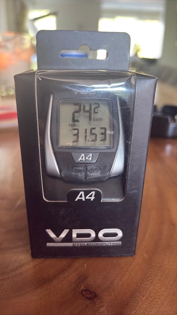 VDO A4 fiets computer nieuw, Sport en Fitness, Hartslagmeters, Ophalen of Verzenden, Zo goed als nieuw, Overige merken