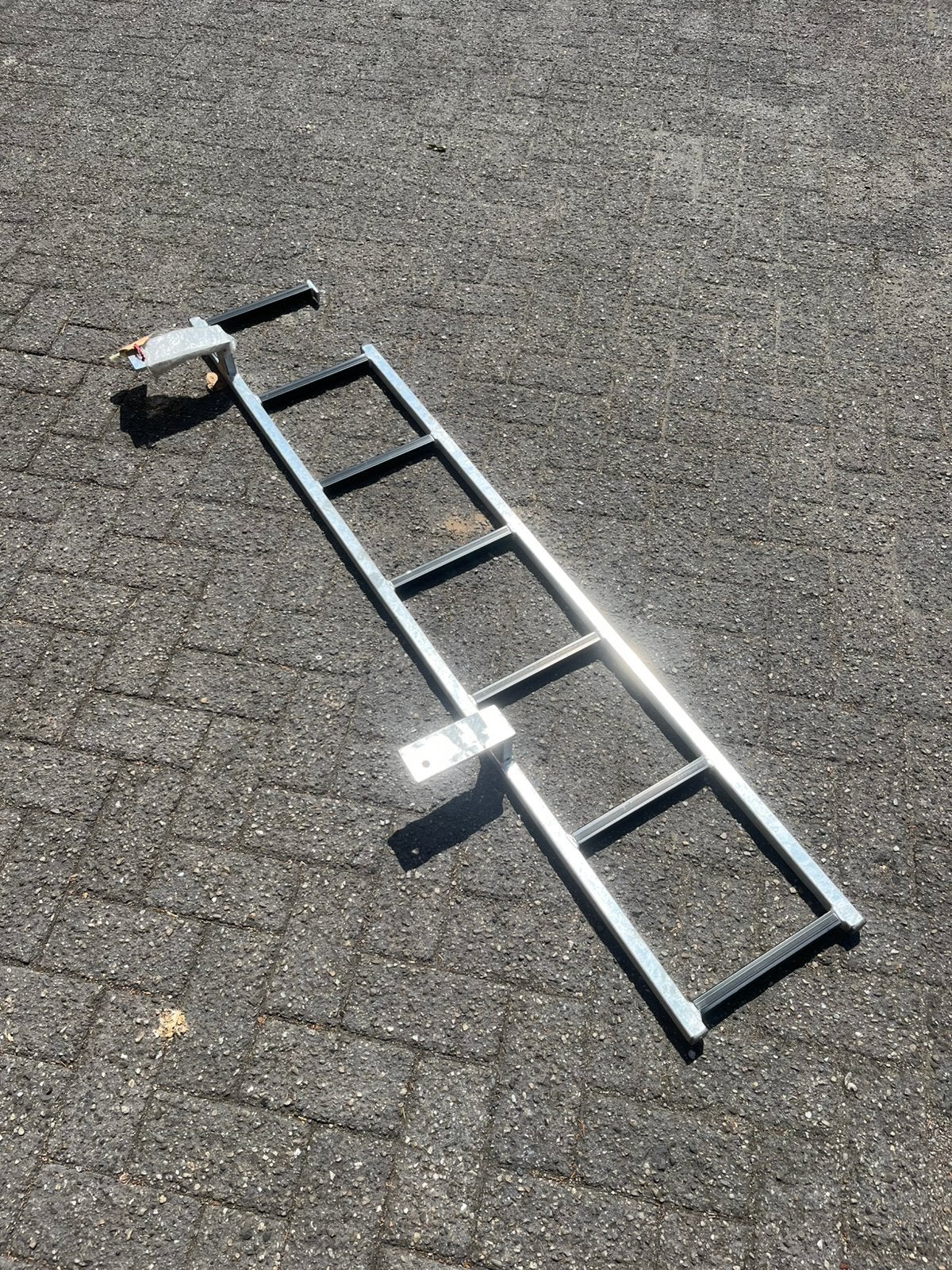 Nieuwe deurladder Sprinter & Crafter H2 imperiaal trap, Ophalen, Zo goed als nieuw
