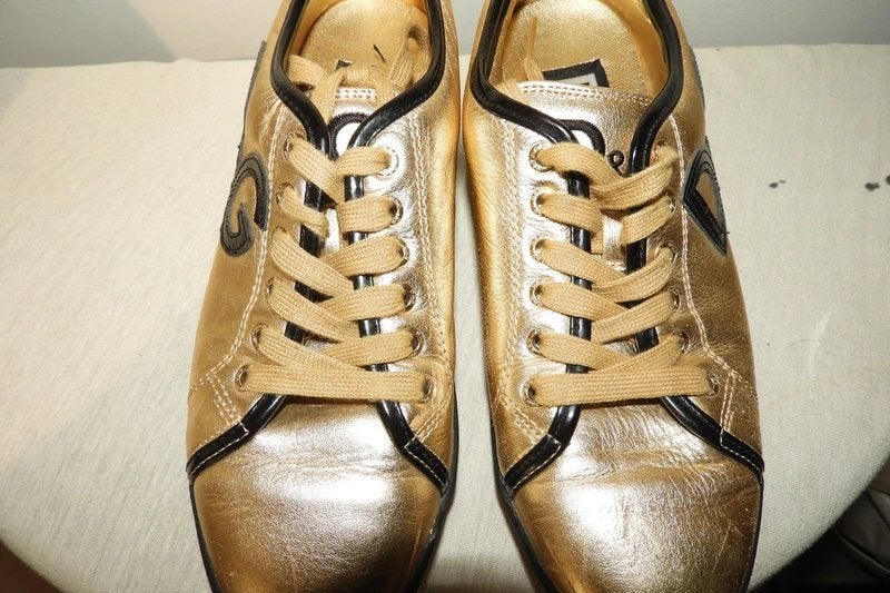 Dolce & Gabbana gouden leren sneakers zwarte details 37, Dolce & Gabbana, Overige kleuren, Verzenden, Sneakers of Gympen
