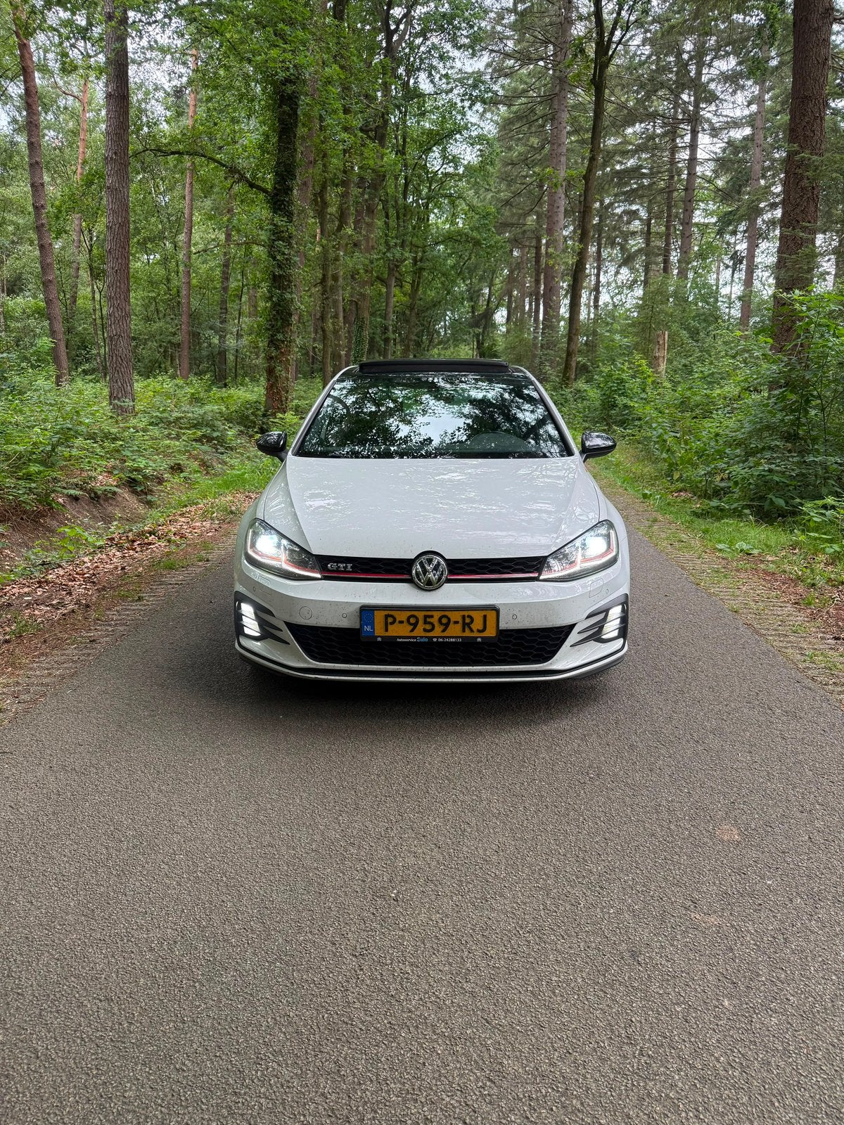 Volkswagen Golf 2.0 TSI 169KW 5D DSG 2017 Wit, Auto's, Euro 6, 4 cilinders, 700 kg, Wit