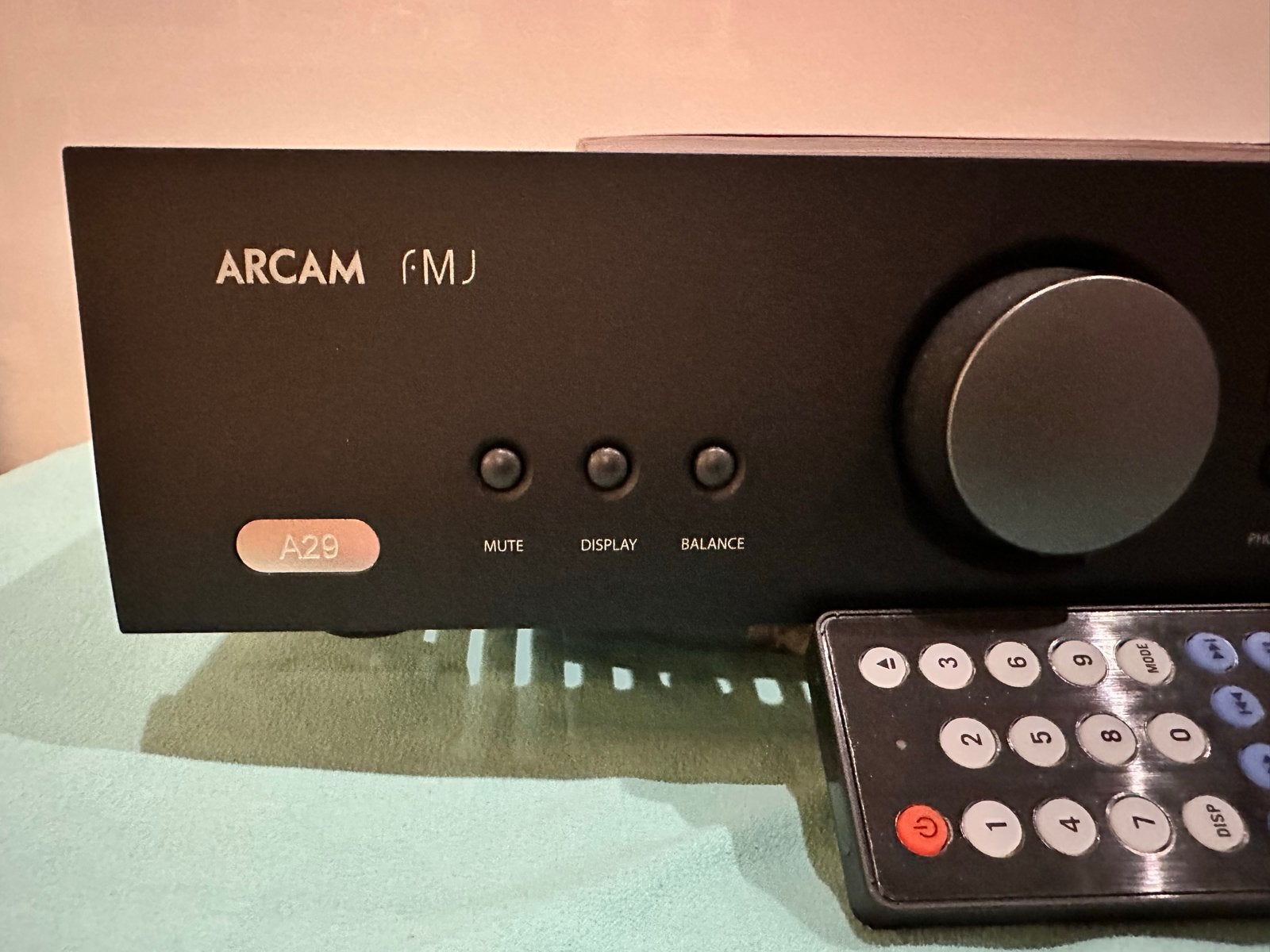 Arcam A29 Geïntegreerde Versterker - Demo Model, Zo goed als nieuw, 60 tot 120 watt, Stereo, Ophalen