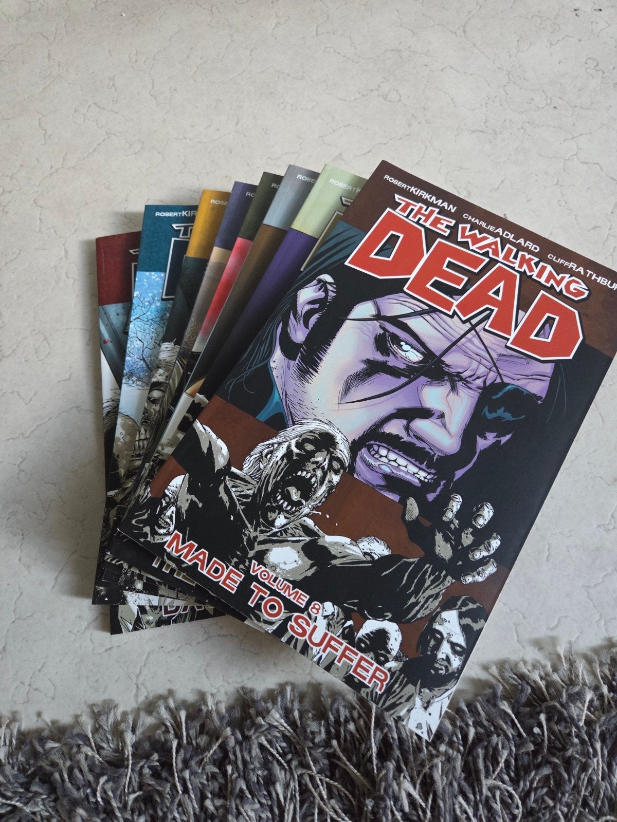 The Walking dead stripboeken volume 1-8, Meerdere comics, Ophalen of Verzenden, Zo goed als nieuw, Amerika