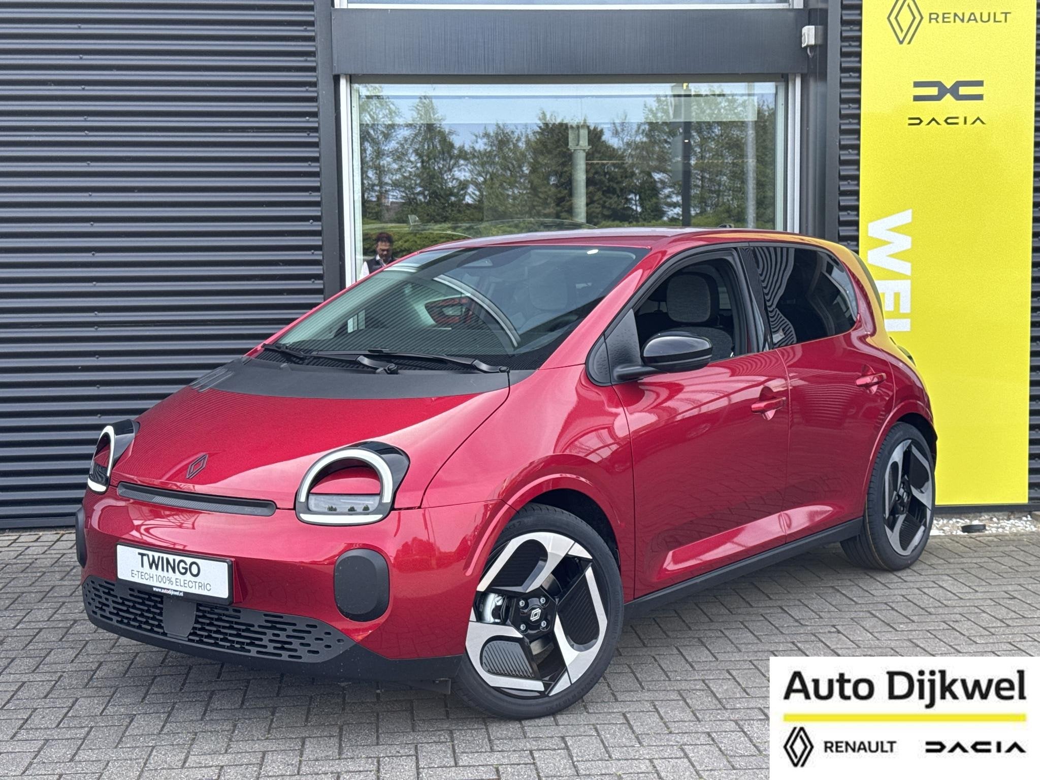 Renault Twingo urban range techno 27.5 kWh, Auto's, Dealer onderhouden, Origineel Nederlands, 28 kWh, Te koop