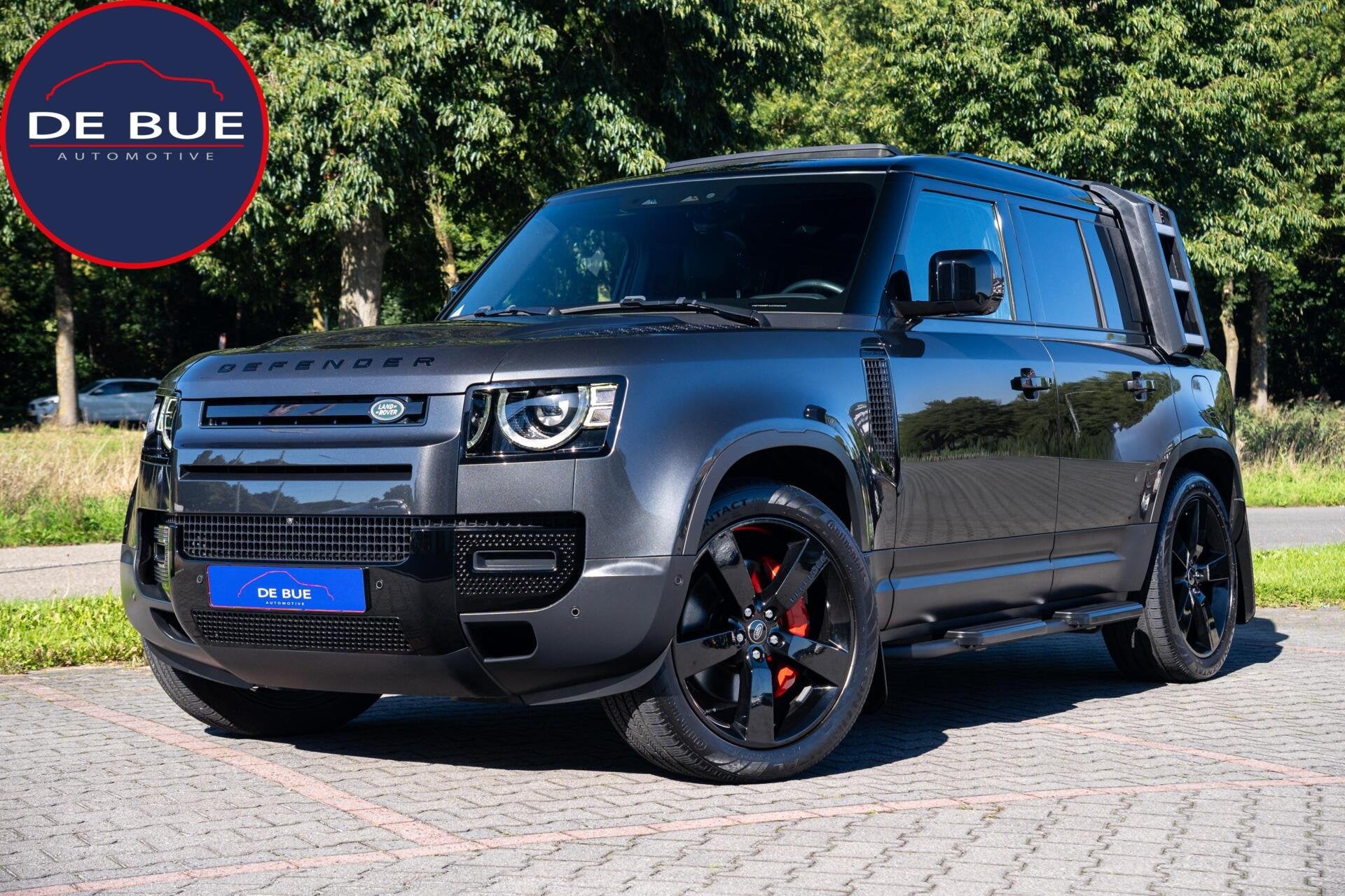 Land Rover Defender P400e Hybride 110 X-Dynamic HSE Edition|, Auto's, Automaat, Dealer onderhouden, Gebruikt, 3000 kg