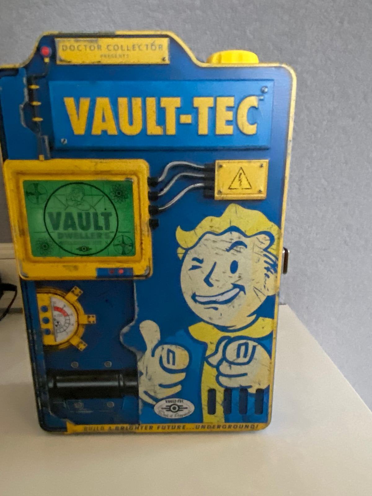 Fallout - Vault Dweller’s Welcome Kit - V1, Spelcomputers en Games, Games | Overige, Vanaf 18 jaar, 1 speler, Eén computer, Ophalen of Verzenden