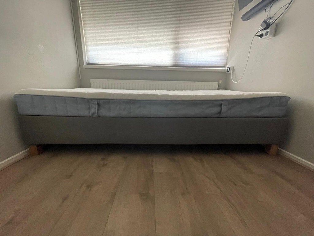 Box spring inclusief lattenbodem Ikea, Ophalen, Gebruikt, 90 cm, Eenpersoons