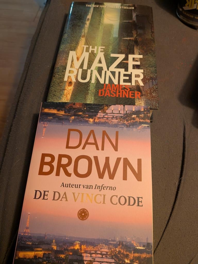 De DaVinci code, The Maze Runner (Engels), Ophalen of Verzenden, Zo goed als nieuw