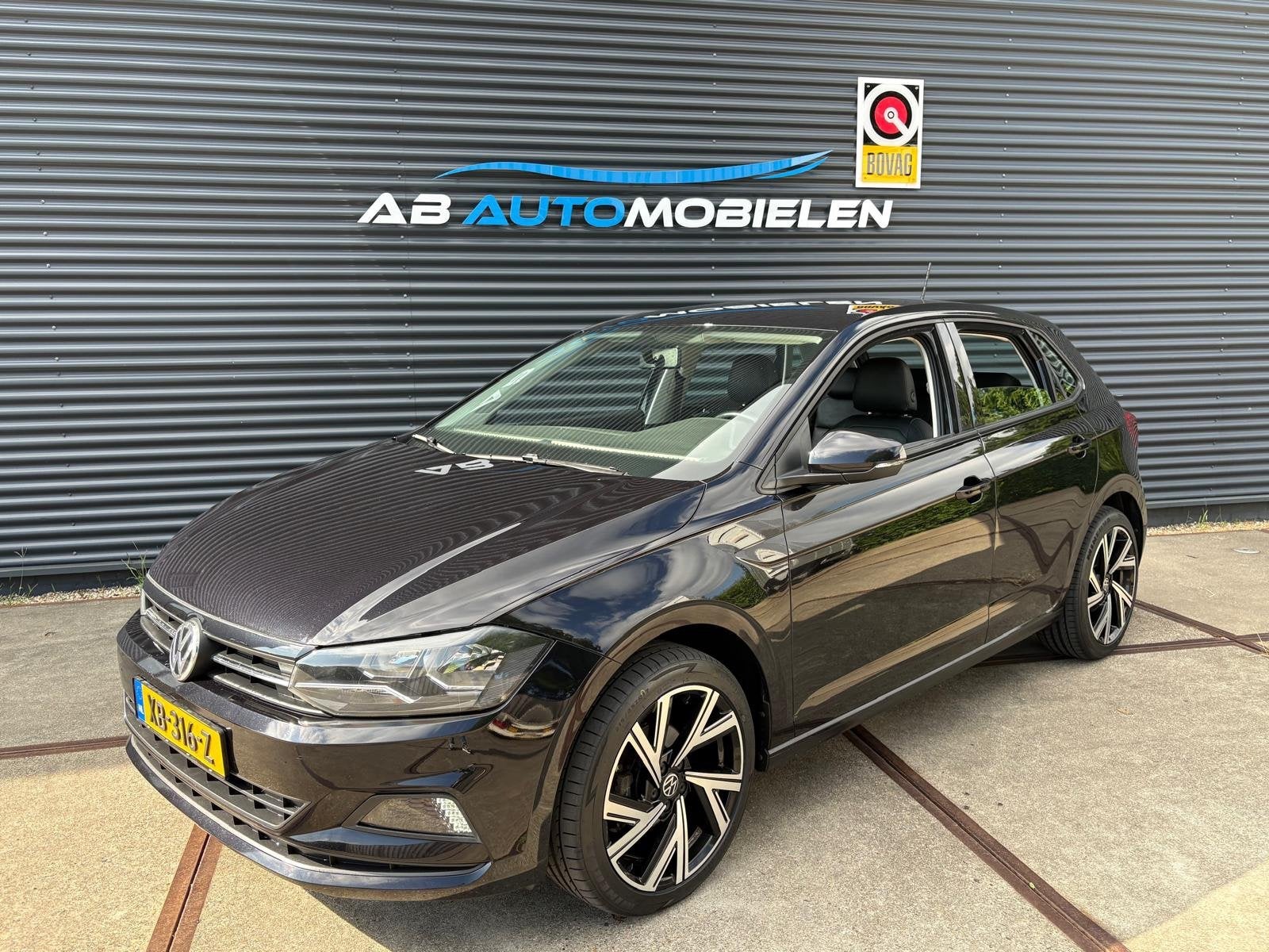 Volkswagen Polo 1.0 TSI Comfortline AUTOMAAT/ CARPLAY/ TREKH, Dealer onderhouden, Gebruikt, Euro 6, 95 pk