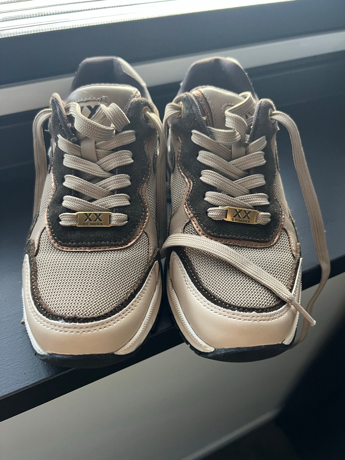 XX by Mexx sneakers maat 37 dames zgan, Kleding | Dames, Bruin, Ophalen of Verzenden, Sneakers of Gympen, Zo goed als nieuw