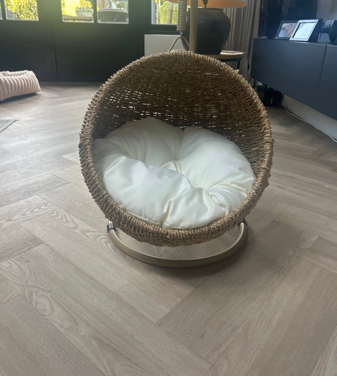 Katten mandje, Ophalen, Zo goed als nieuw