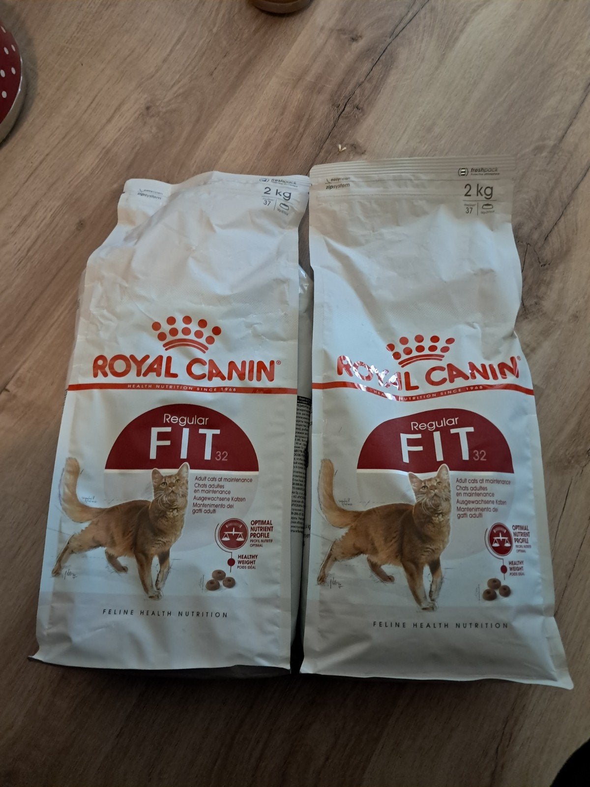 2 zakken royal canin, Ophalen, Kat