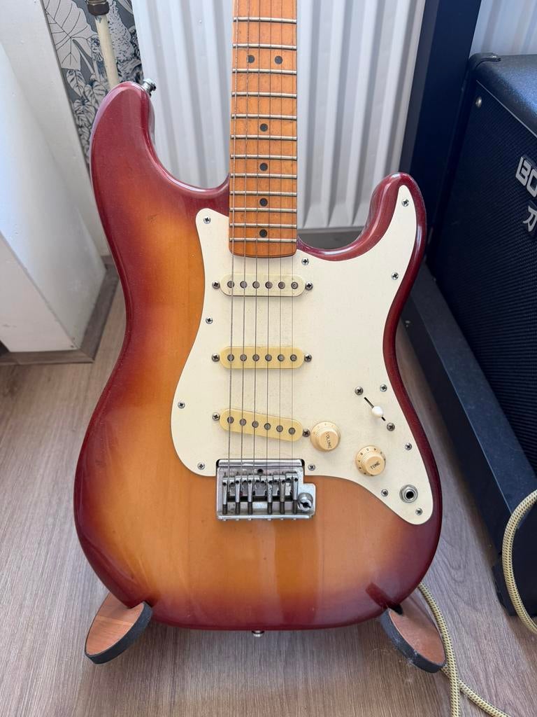 Fender Stratocaster USA 1983 Fullerton (Dan Smith era), Muziek en Instrumenten, Snaarinstrumenten | Gitaren | Elektrisch, Ophalen of Verzenden