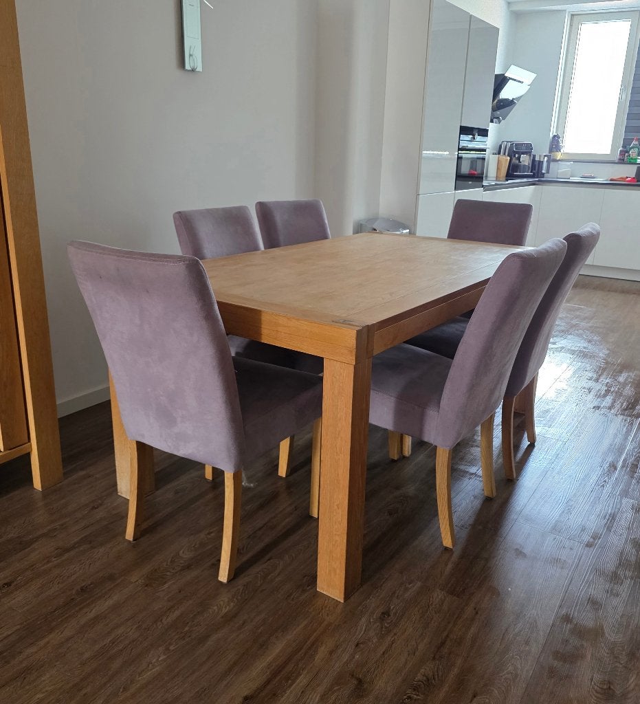 Gratis af te halen: Massief eiken eettafel incl 6 stoelen, Huis en Inrichting, Tafels | Eettafels, Ophalen, Gebruikt, Eikenhout