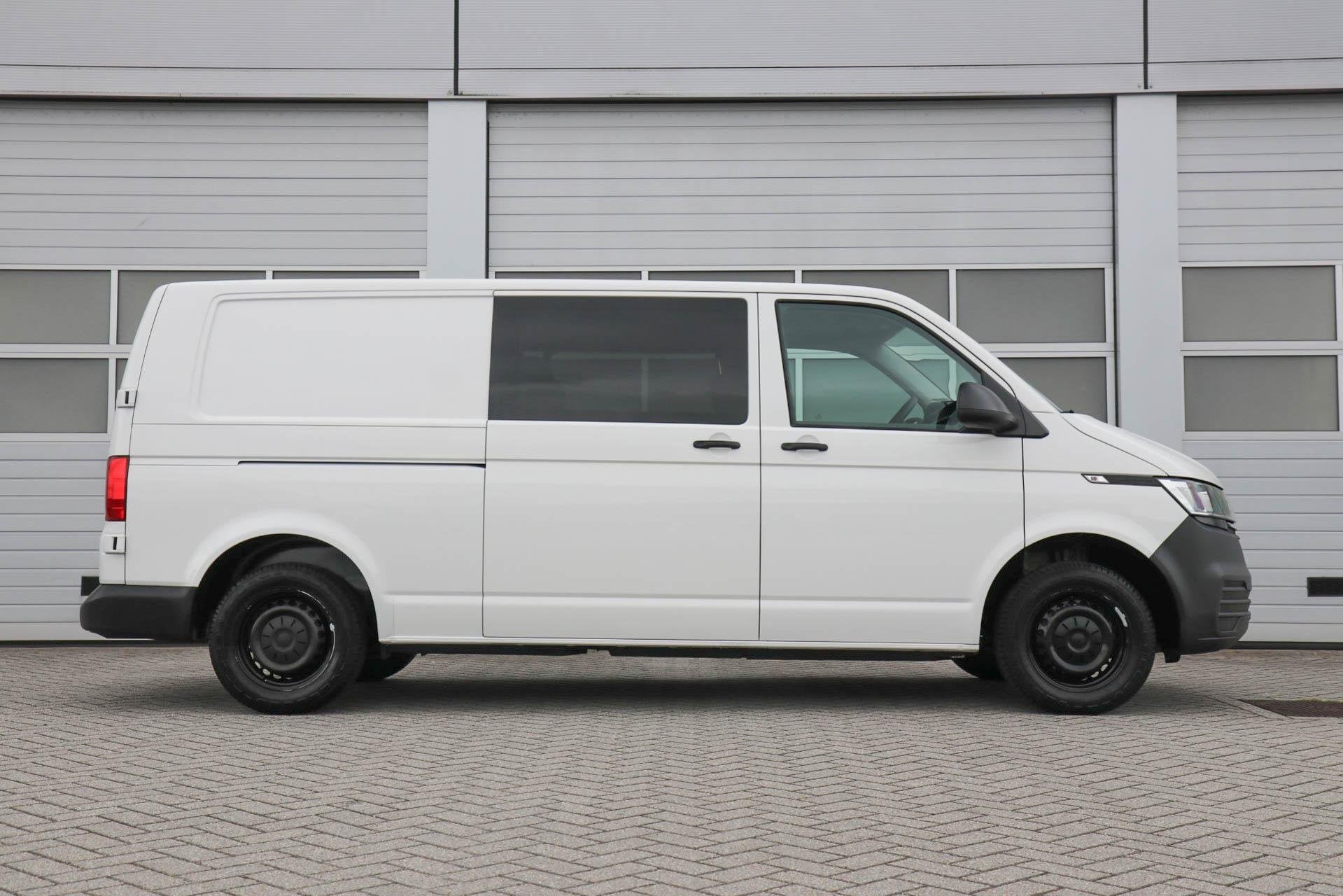 Volkswagen Transporter 2.0 TDI 110pk L2H1 30 DC | App Connec, Voorwielaandrijving, 12 maanden, Stof, Gebruikt