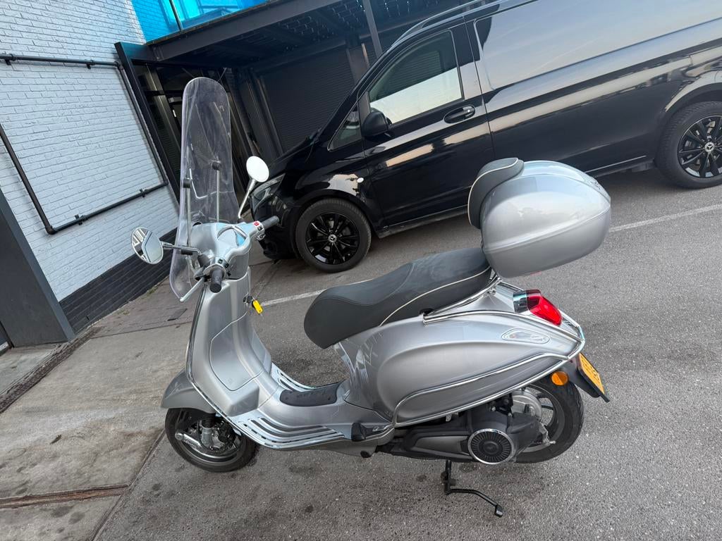 Vespa (Elletrica) 45 2021! Mooi en complete Vespa, Ophalen, Onbekend, Zo goed als nieuw, Vespa