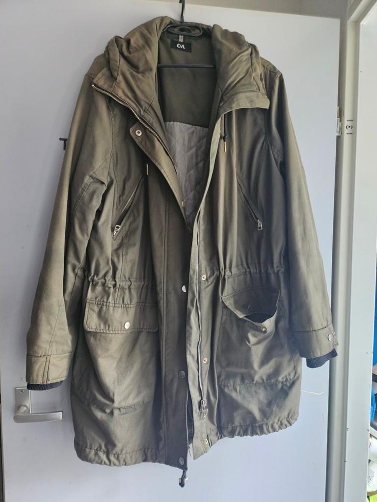 C&a maat 52, Ophalen of Verzenden, Zo goed als nieuw, Maat 46/48 (XL) of groter, Zwart